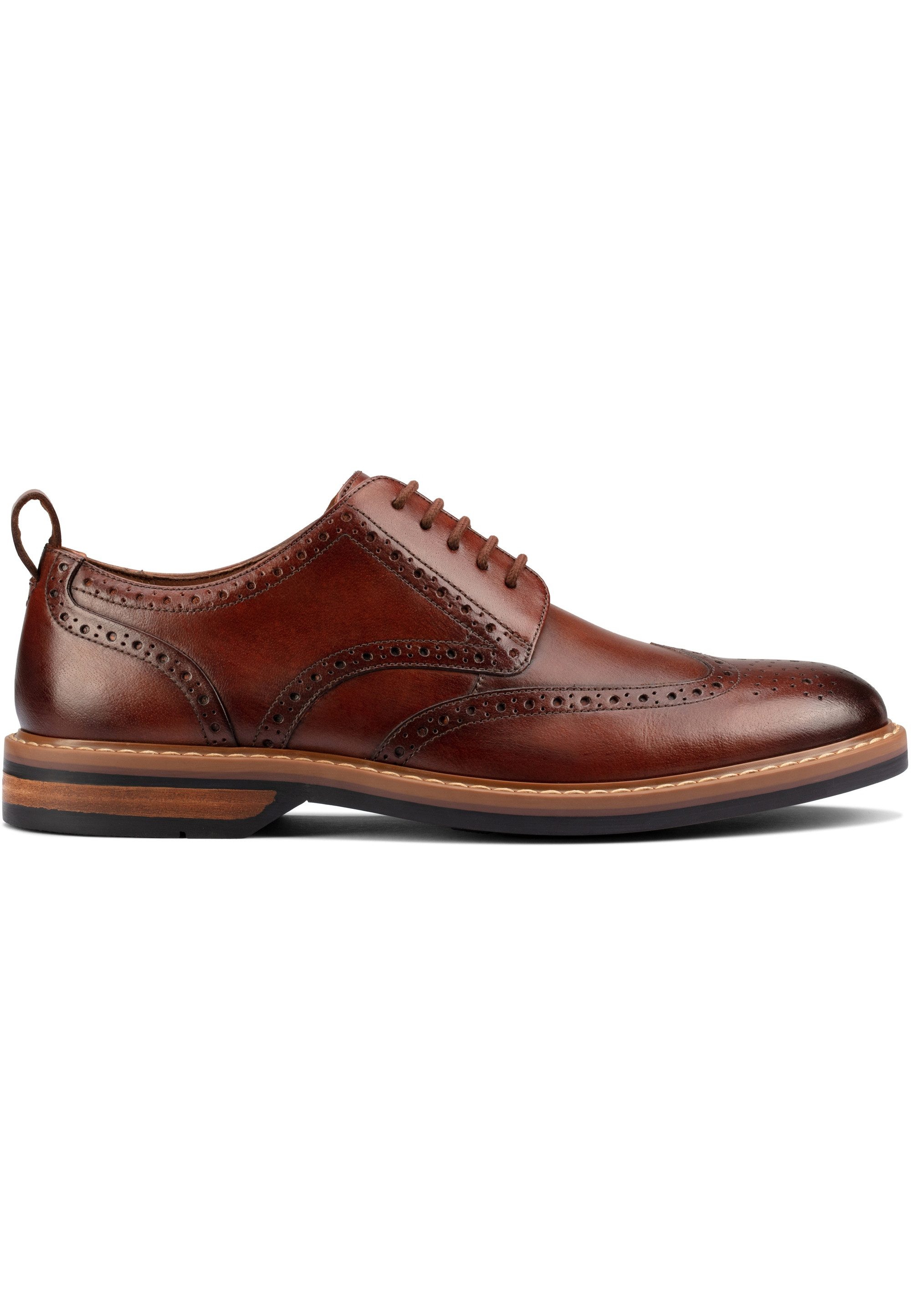 Clarks Aldwin Limit Schnürschuh in hangefertiger günstig online kaufen