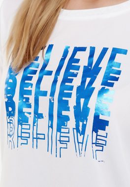 Decay T-Shirt Believe mit detailliertem Printmotiv