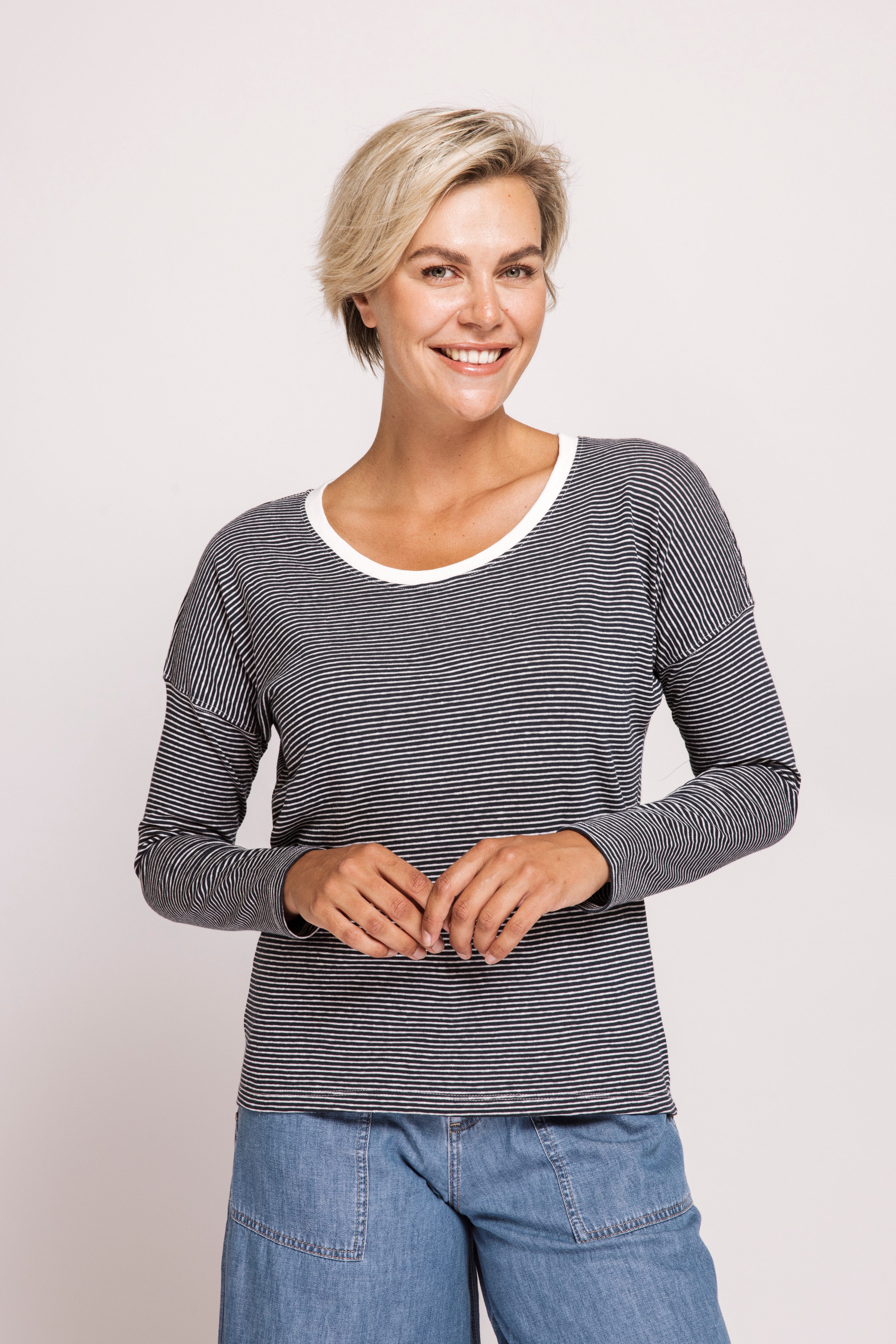 Zhrill Langarmshirt ZHRAHEL LS aus Leinen und in Ringel-Optik