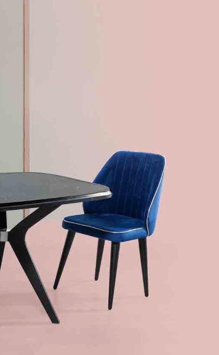 In Stuhl gepolsterter helles, JVmoebel Made für Stuhl Europe schwarzen Holzbeinen mit Esszimmer Blau
