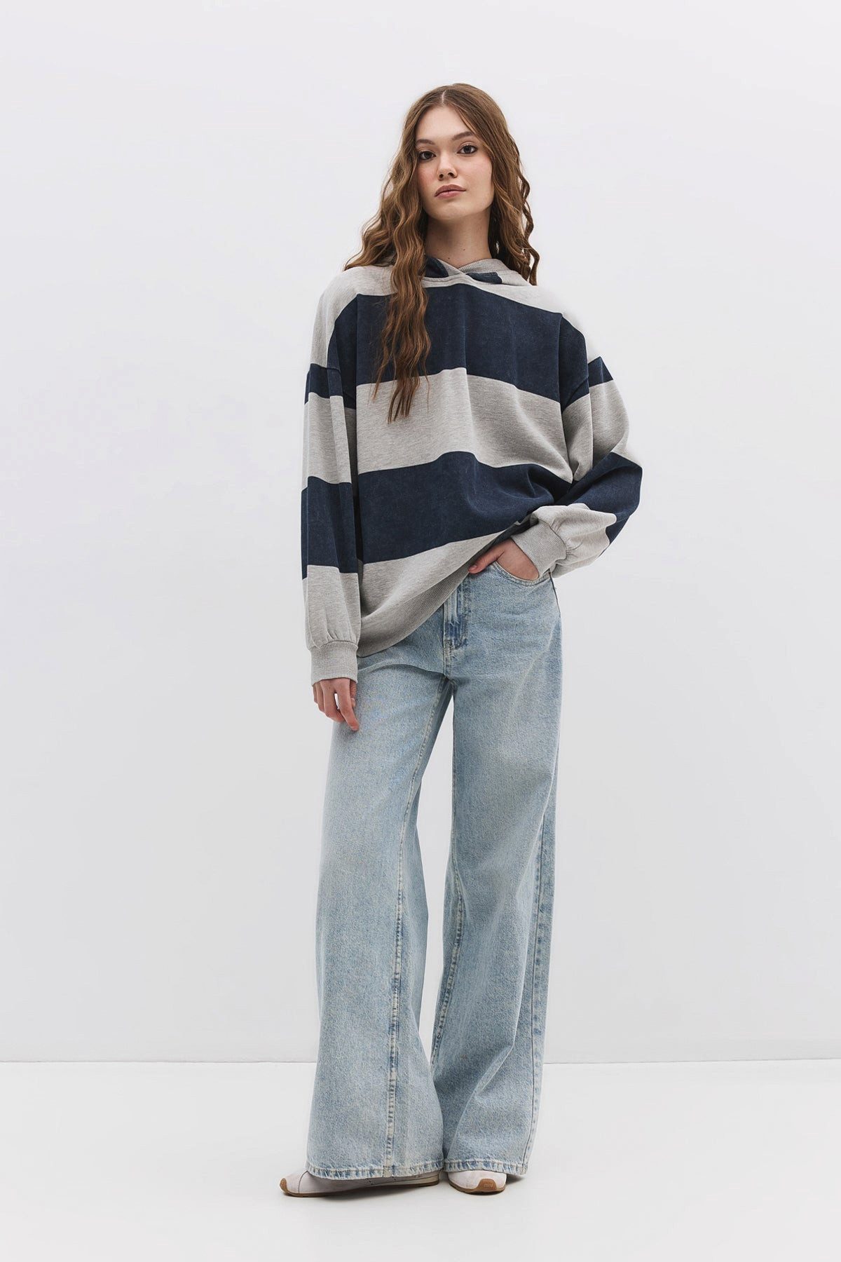No Matter What Kapuzensweatshirt Gestreifter Kapuzenpullover – Bild 4 von 5