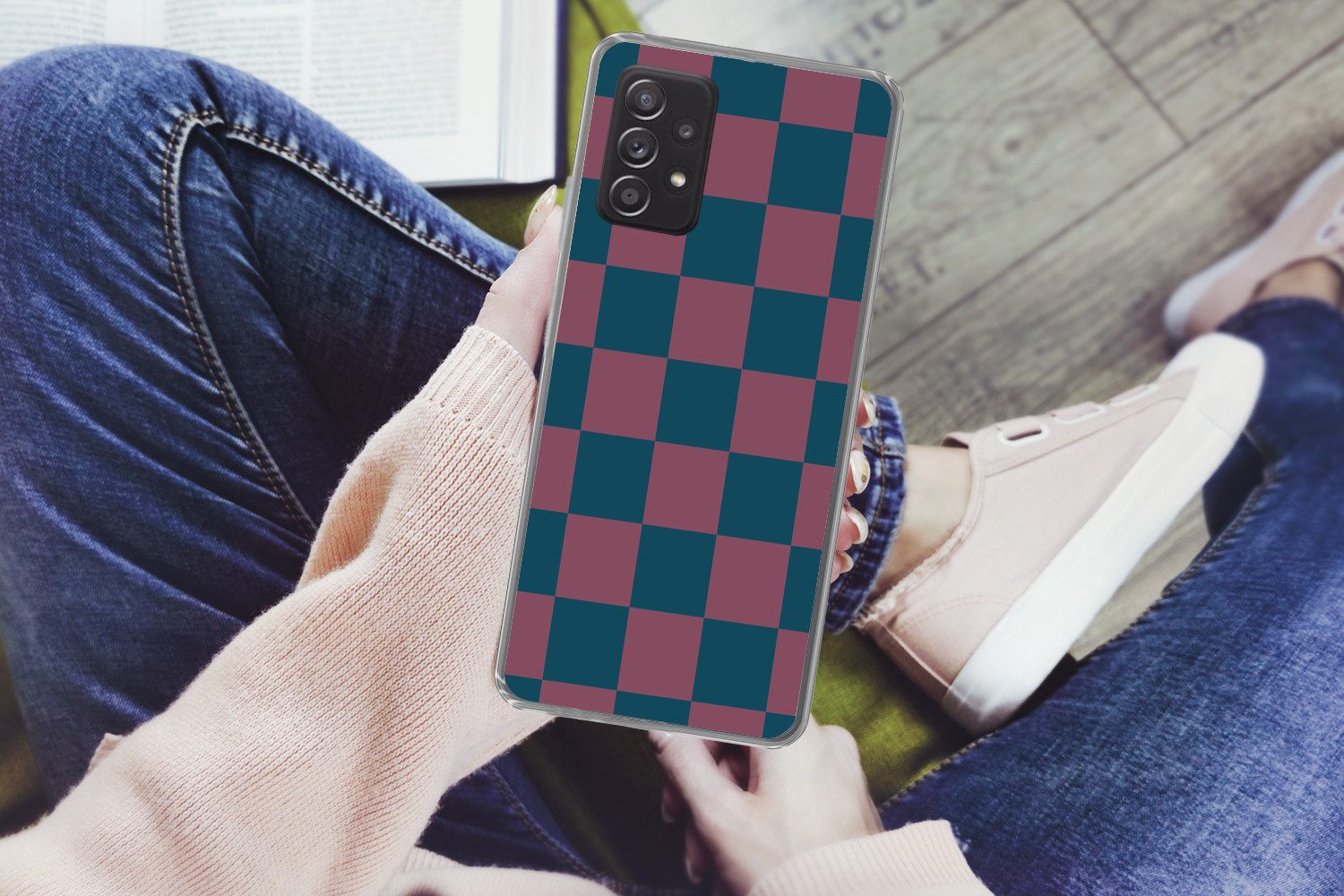 MuchoWow Handyhülle für Samsung Galaxy A33 5G Schachbrett Druck - Blau - Rot - Würfel, Smartphone-Bumper, Print, Handy Schutzhülle Dünn