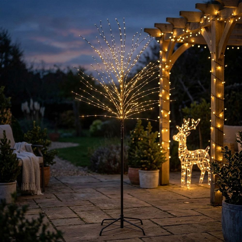 Expo Börse LED Dekolicht, Leuchtmittel inklusive, Warmweiß, LED Deko Baum Weihnachtsdekoration schwarz Timer IP44 H 120 cm