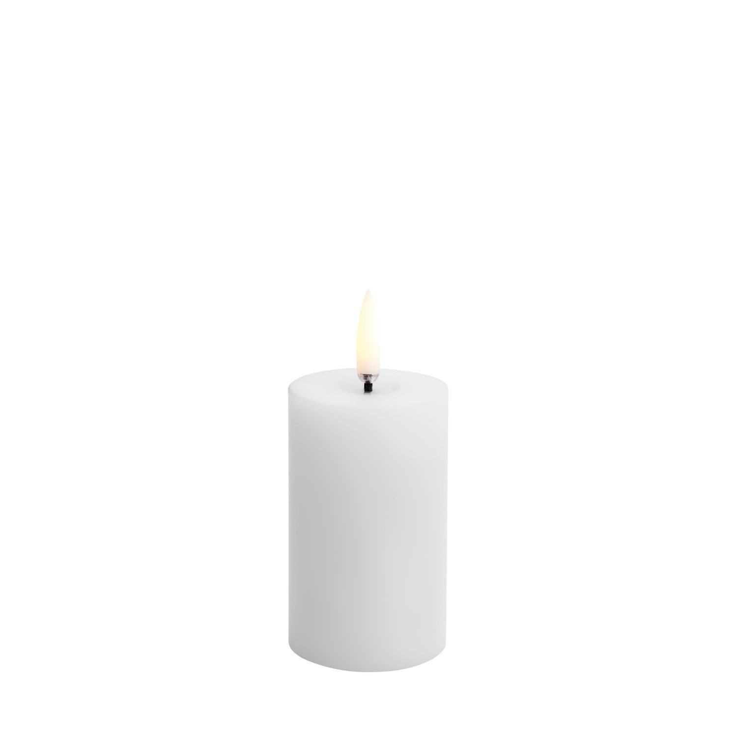 LED-Kerze Geschmolzene Stumpenkerze Nordic White Smooth 7,5 cm
