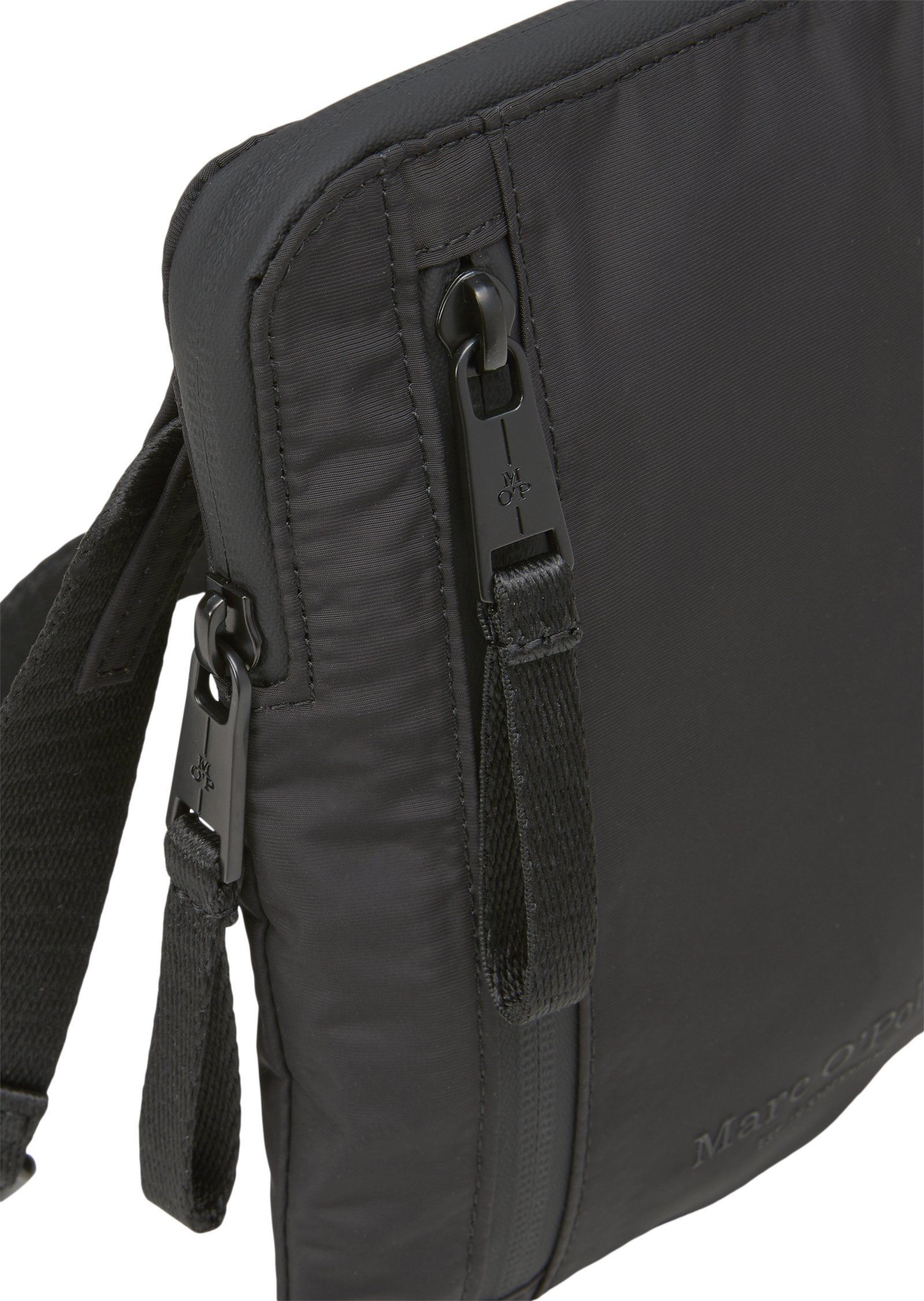 O'Polo Handytasche leichtt wattiertem Polyester schwarz Marc aus