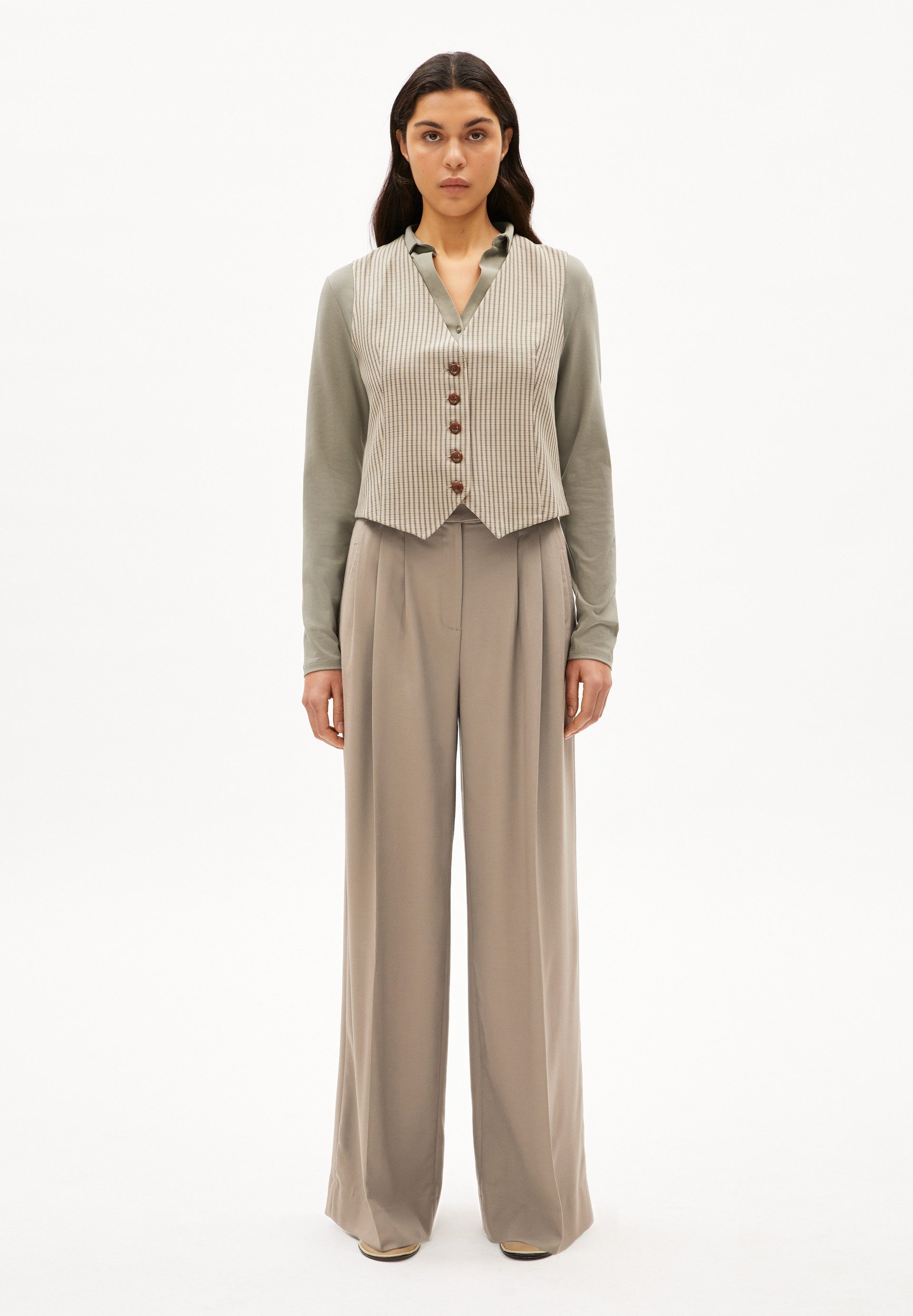 Armedangels Stoffhose KAAYUA Webhose aus LENZING™ ECOVERO™ Viskose Mix (High Waist, Regular Fit)