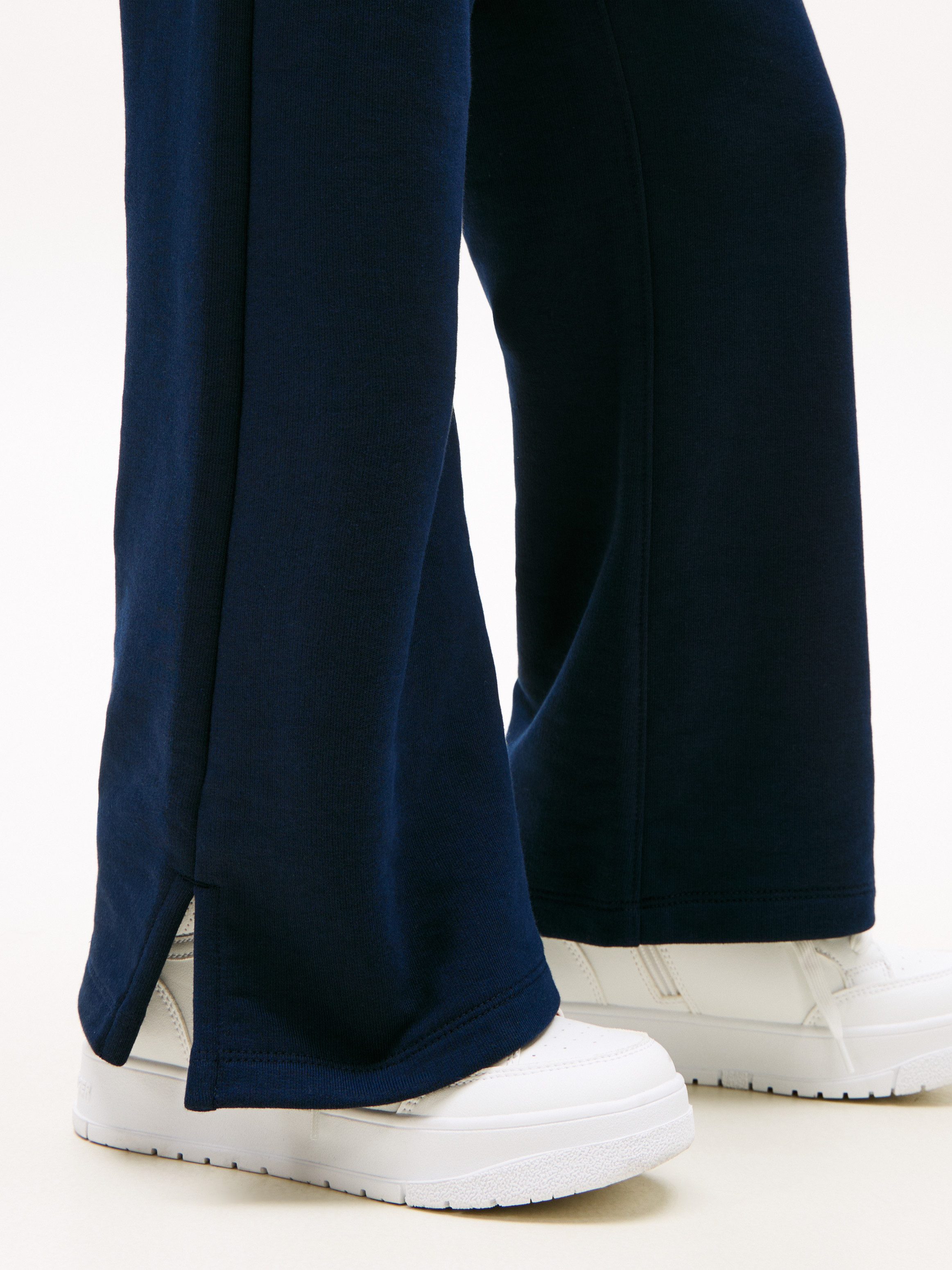 Tommy Hilfiger Jogginghose STAR SWEATPANT Kinder bis 16 Jahre, mit Strass-Label, loose fit
