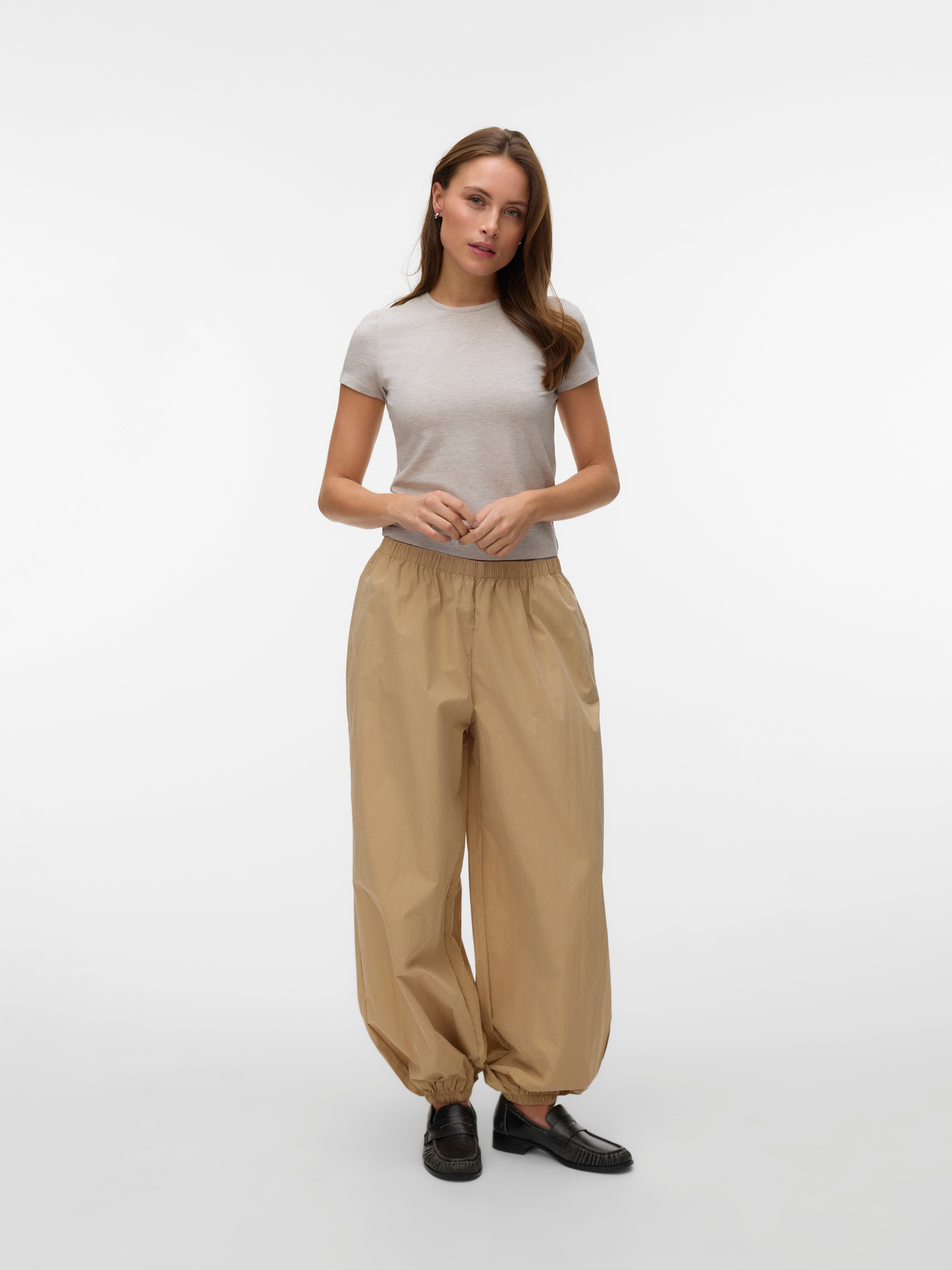 Vero Moda Kurzarmshirt VMKYLIE SHORT SS TOP JRS NOOS mit Stretch, Rundhals – Bild 3 von 5