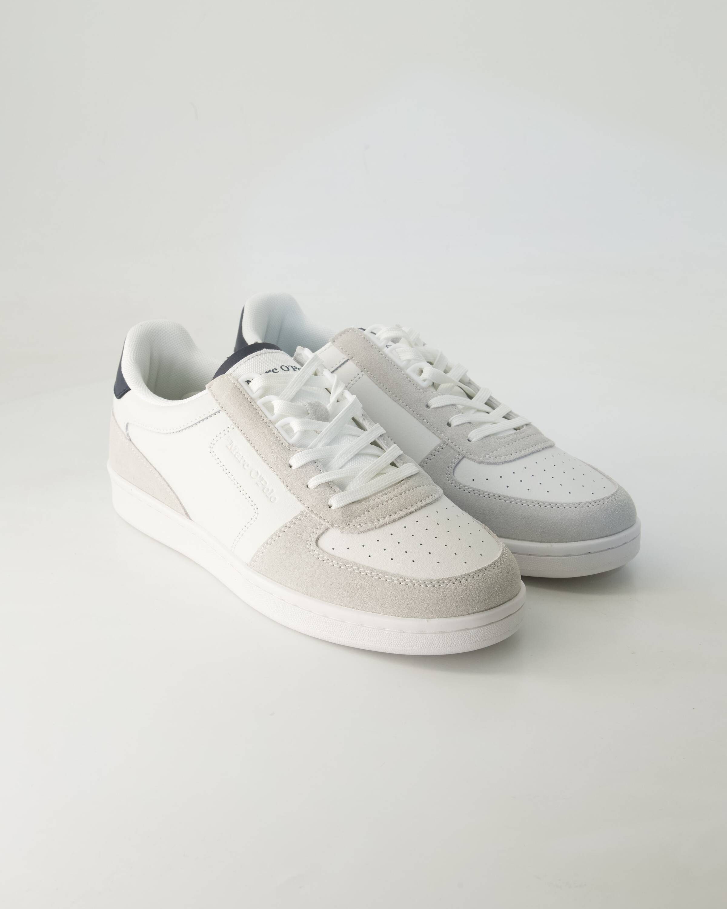 60226153501138 Sneaker