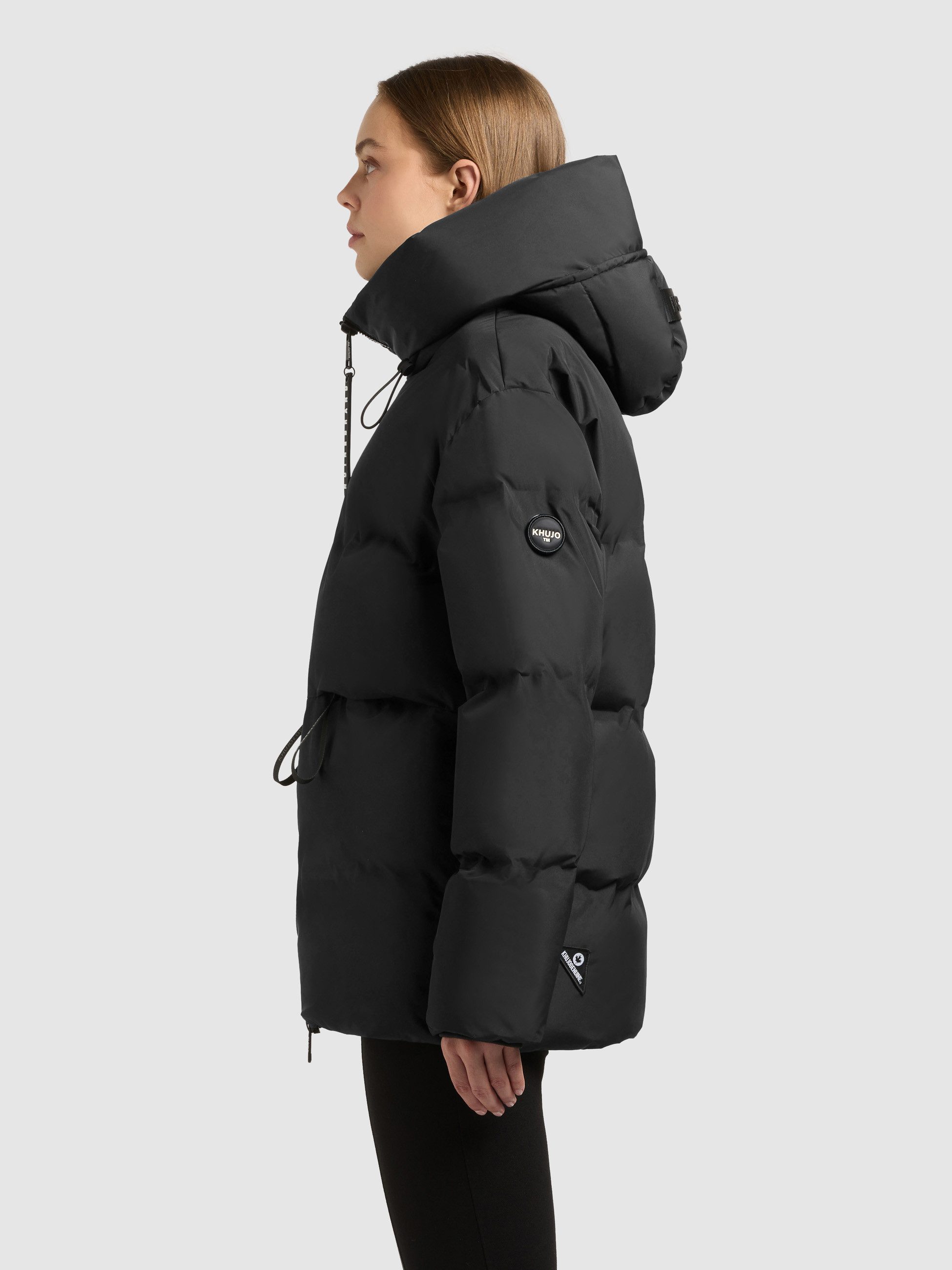 khujo Steppjacke ELLIS2 aus Polyester und Nylon, hüftlange Passform, mit 2-Wege-Reißverschluss