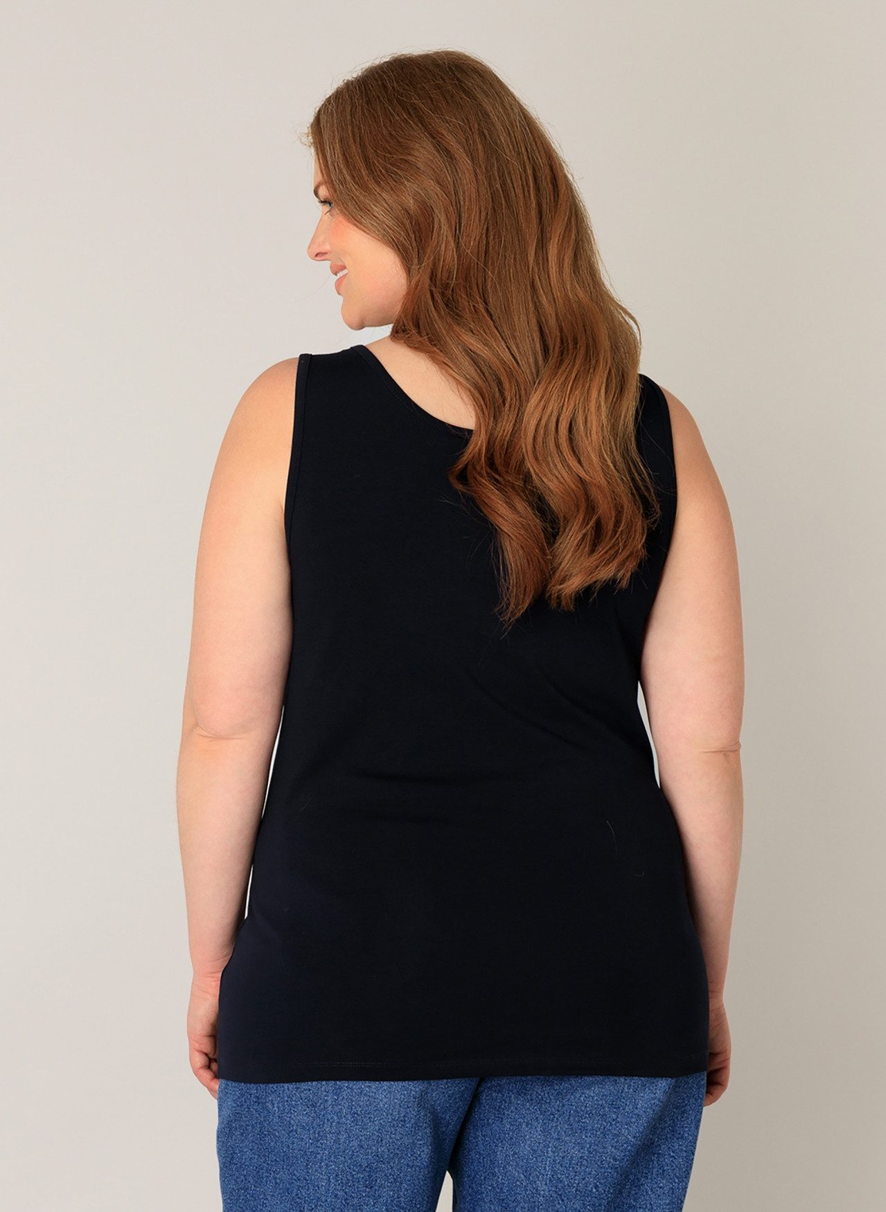 Base Level Curvy Tanktop in großen günstig online kaufen