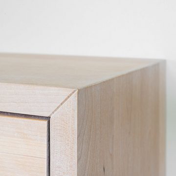 Woodek Design Nachttisch HUGO Breiter, Schwebende Nachtschränke aus Massivholz (Ablagetische aus weißer Birke, 2-St., Funktionale Wandregale), Hängende Nachtkonsolen mit Schublade und Ablage