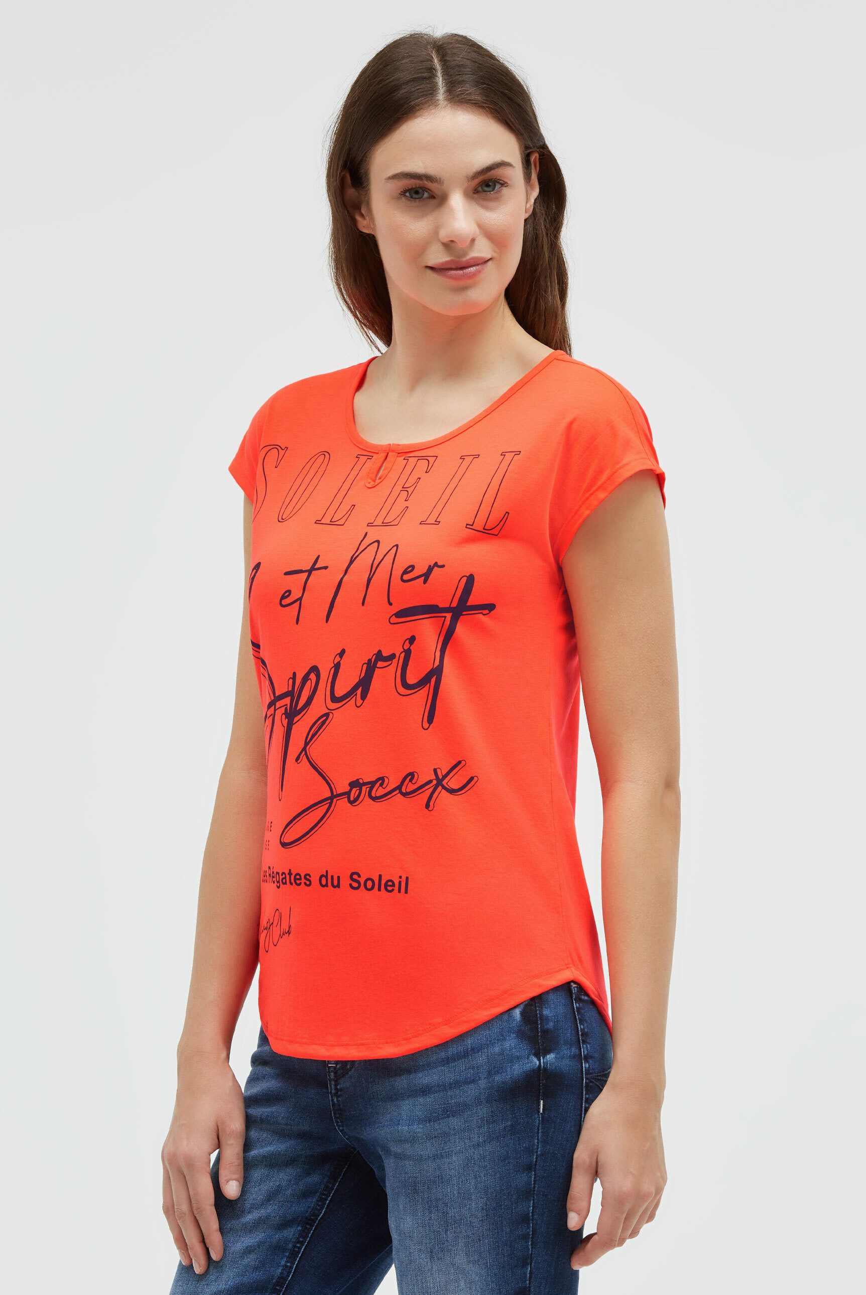 SOCCX Rundhalsshirt mit überschnittenen Schultern günstig online kaufen