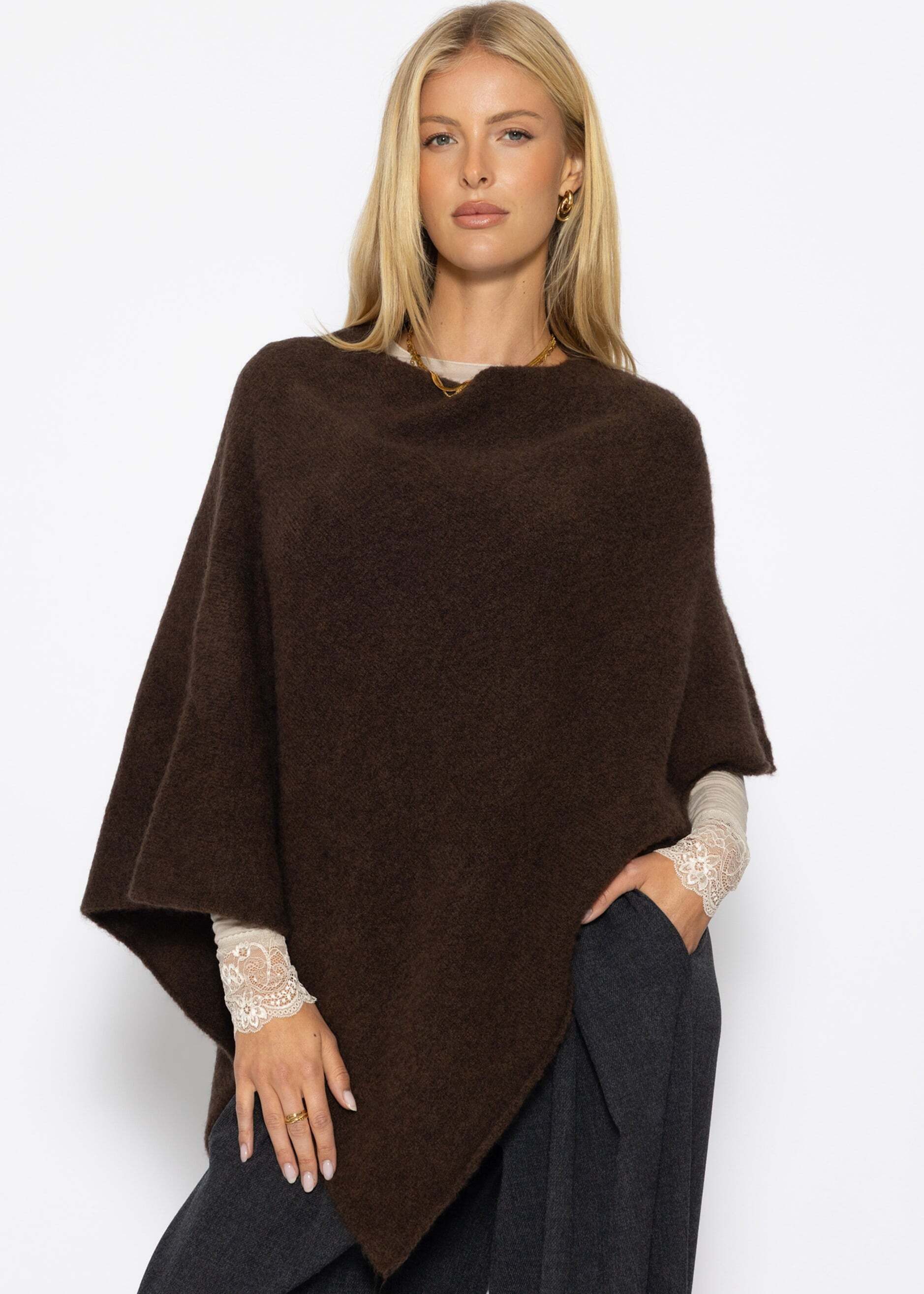 SASSYCLASSY Poncho Cape aus Wolle für Damen Poncho mit Stehkragen in Offwhite