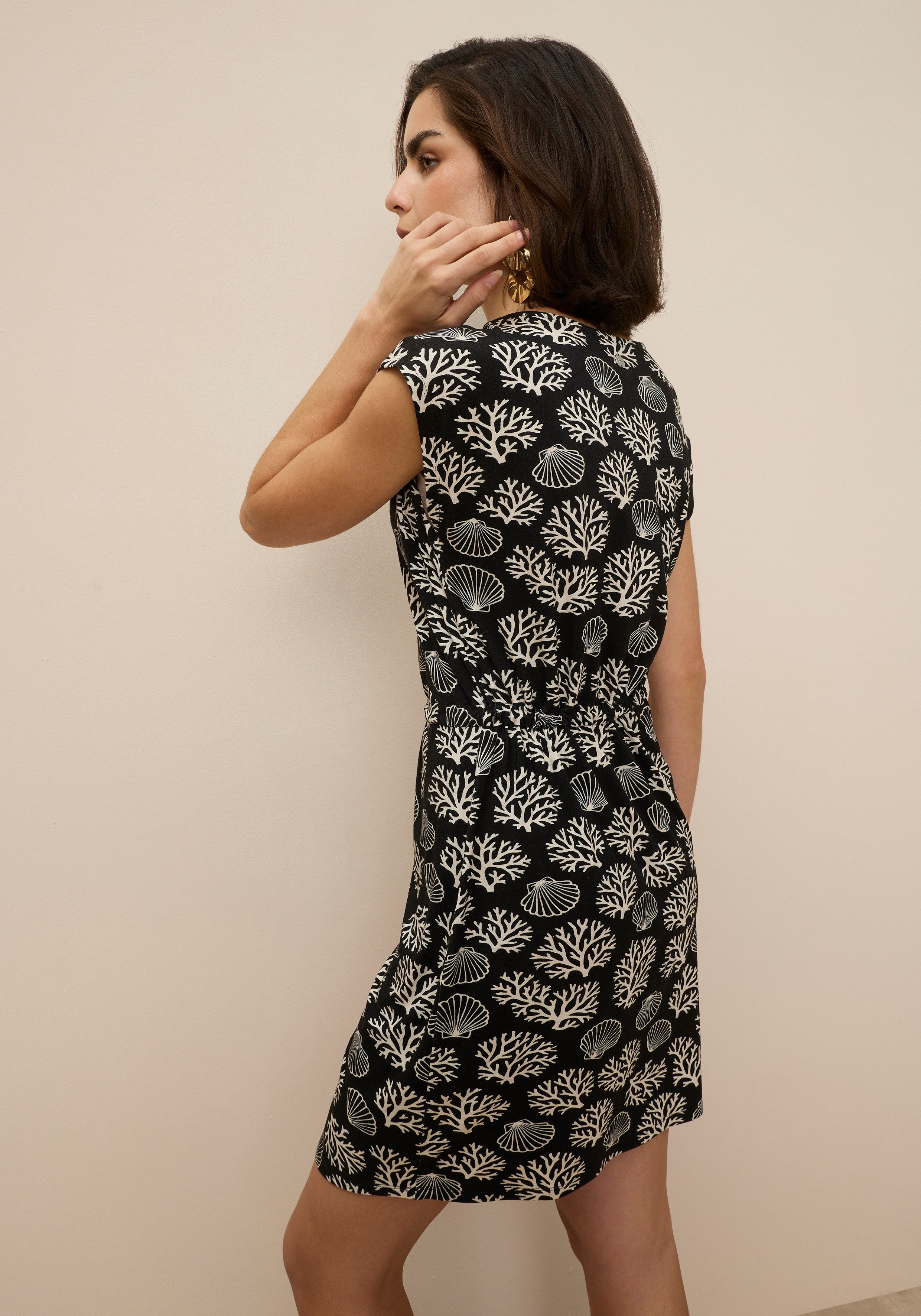 Tamaris Jerseykleid Stretch-Jersey in Mini-Länge