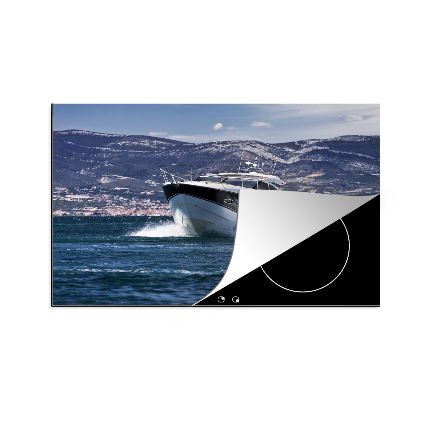 MuchoWow Herdblende-/Abdeckplatte Schnellboot gleitet übers Wasser, Vinyl, (1 tlg), 81x52 cm, Induktionskochfeld Schutz für die küche, Ceranfeldabdeckung
