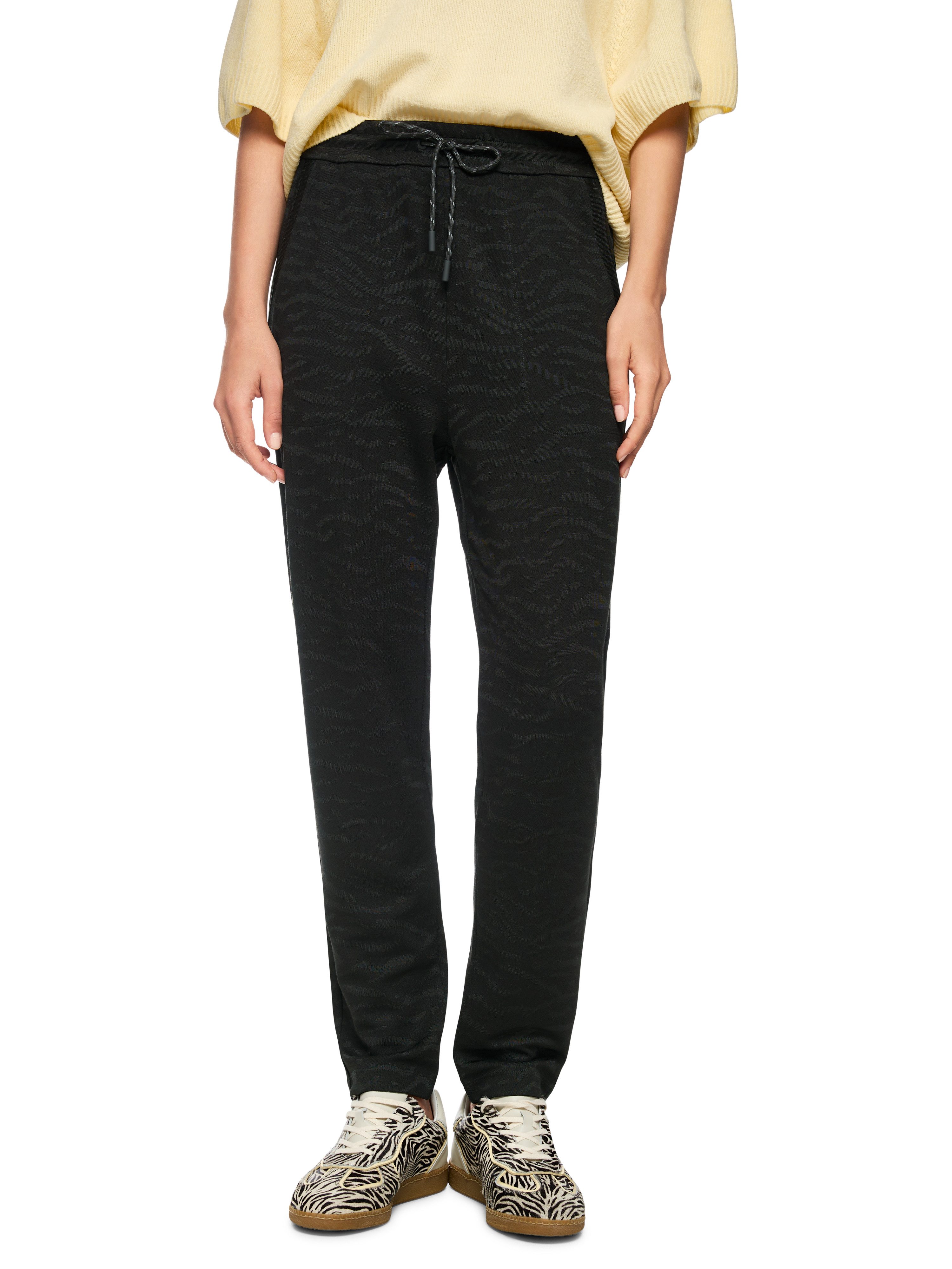 Marc Cain Schlupfhose Tiger Mania Premium Damenmode Model: RHODOS, mit elas günstig online kaufen