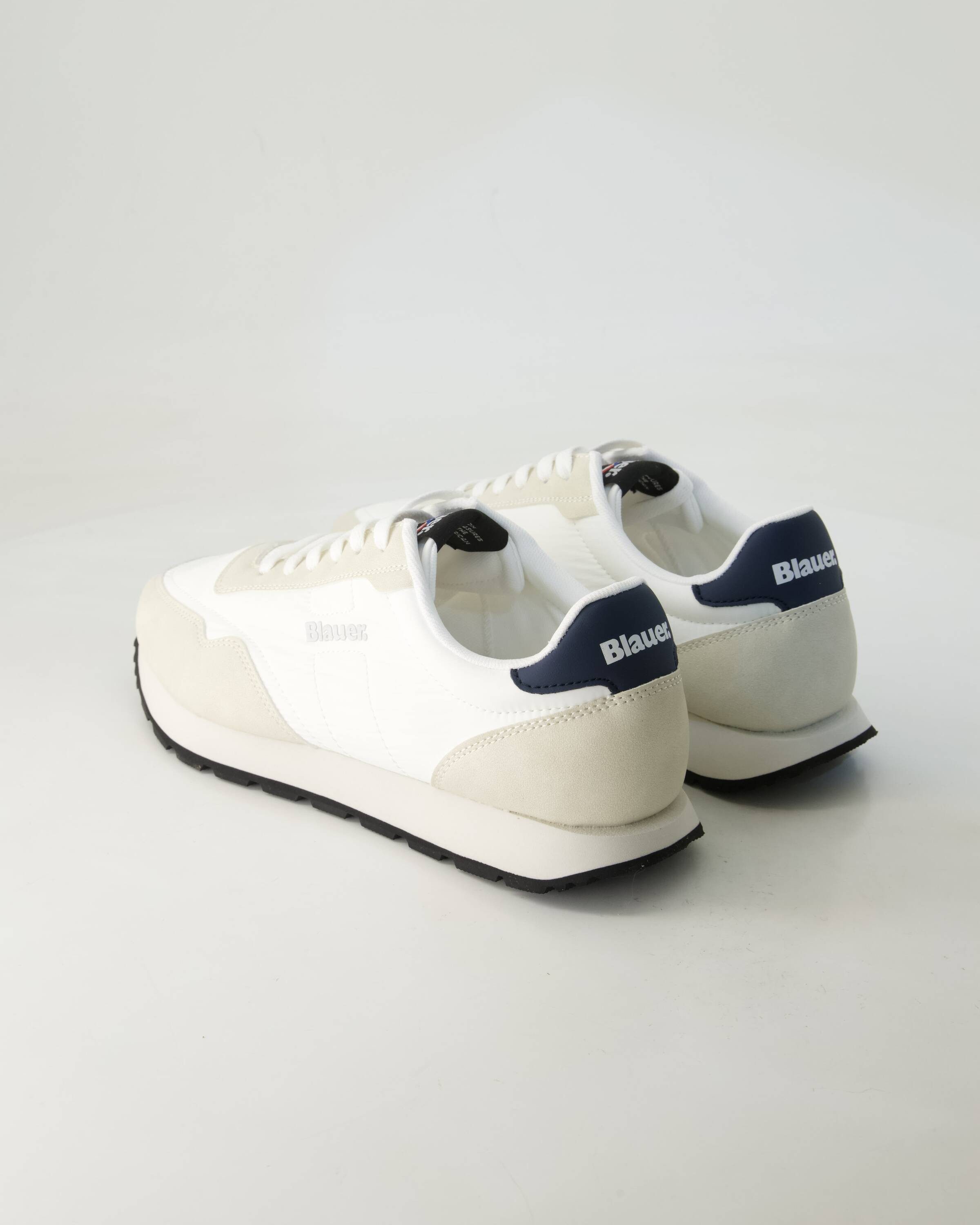 Blauer Falcon Sneaker Obermaterial: Textil und Sonstiges Material