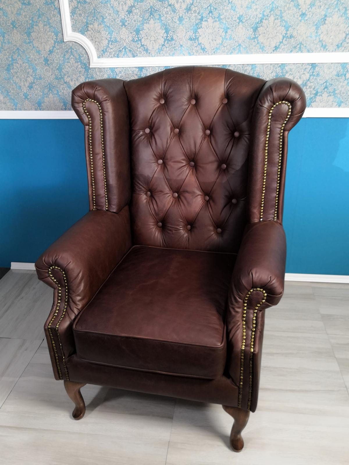 Chesterfield-Sessel Vintage Chesterfield Ohrensessel aus echtem Leder Neu Antik