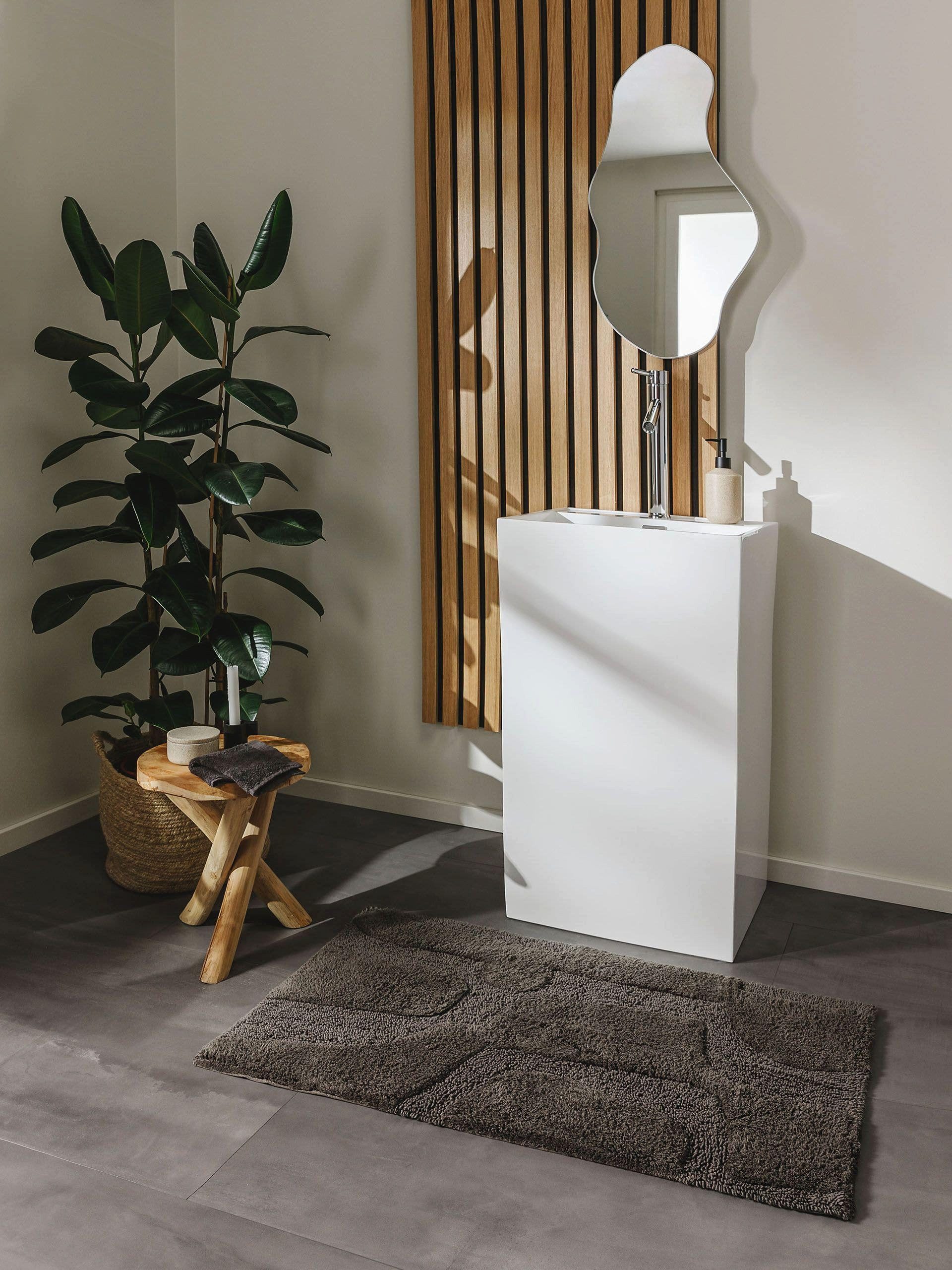 benuta Badematte Nehir, Höhe 6 mm, Baumwolle, rechteckig, 100% Baumwolle, handgeknüpft, Abstrakt, Minimalistisch, Badezimmer