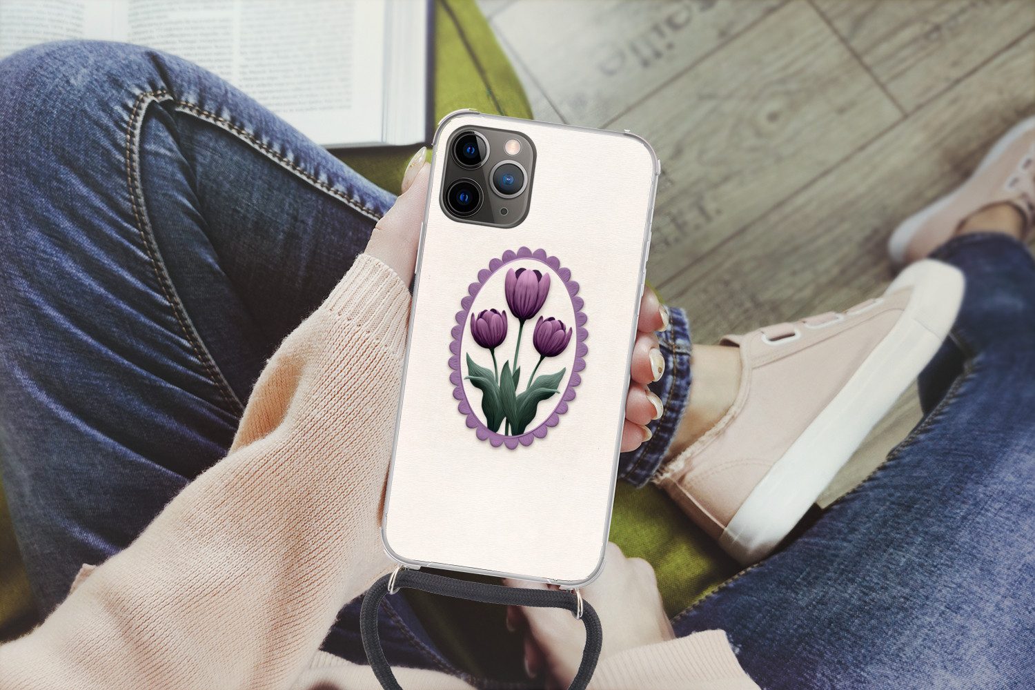 MuchoWow Handyhülle für Apple iPhone 13 Pro Max Tulpen - Lila - Liste - Blätter, Tragbare Handyhüllen mit Kette zum umhängen, Handykette Handyband