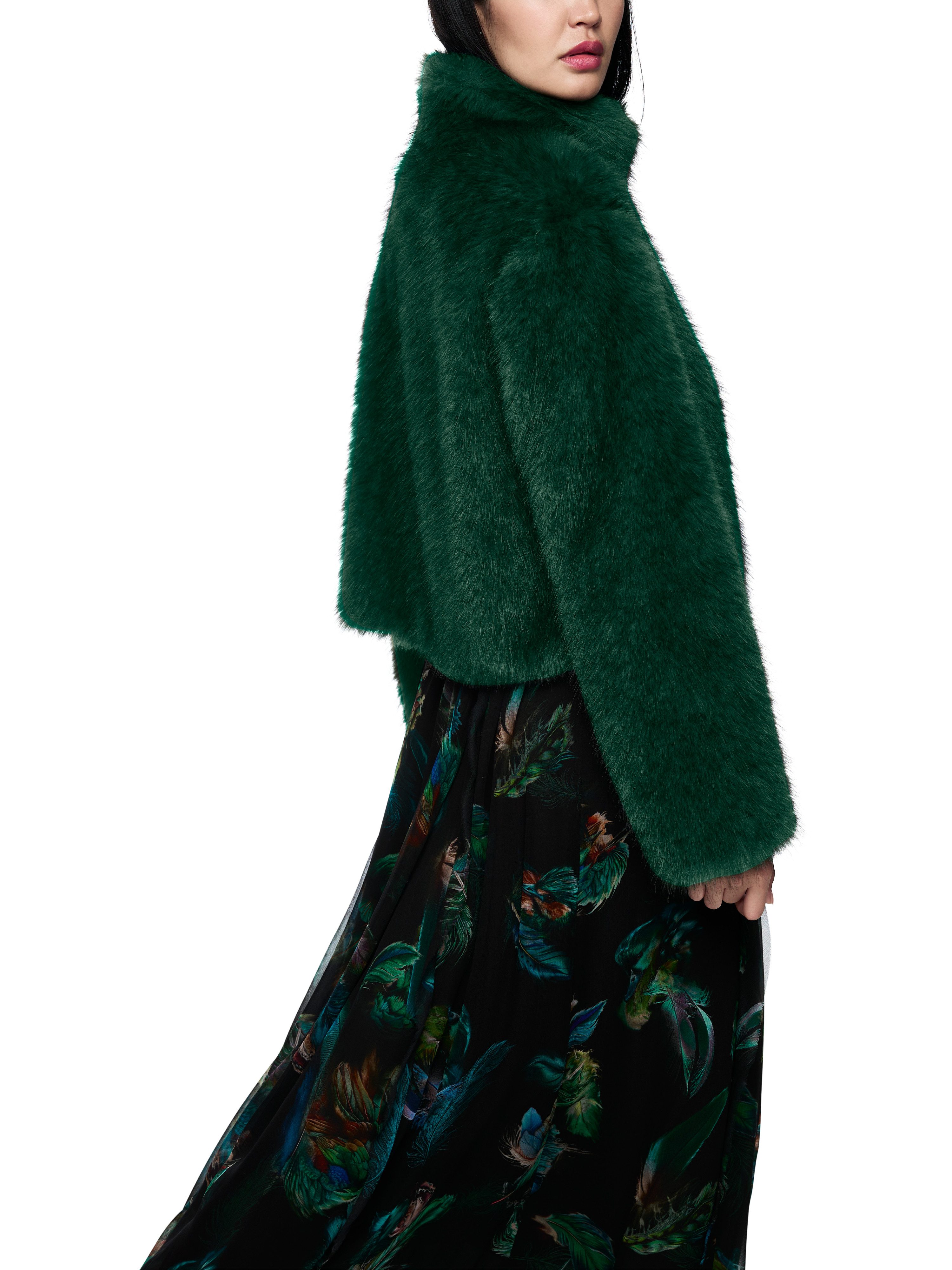 Marc Cain Fellimitatjacke Mystic Plumage Premium Damenmode Kuscheljacke aus günstig online kaufen