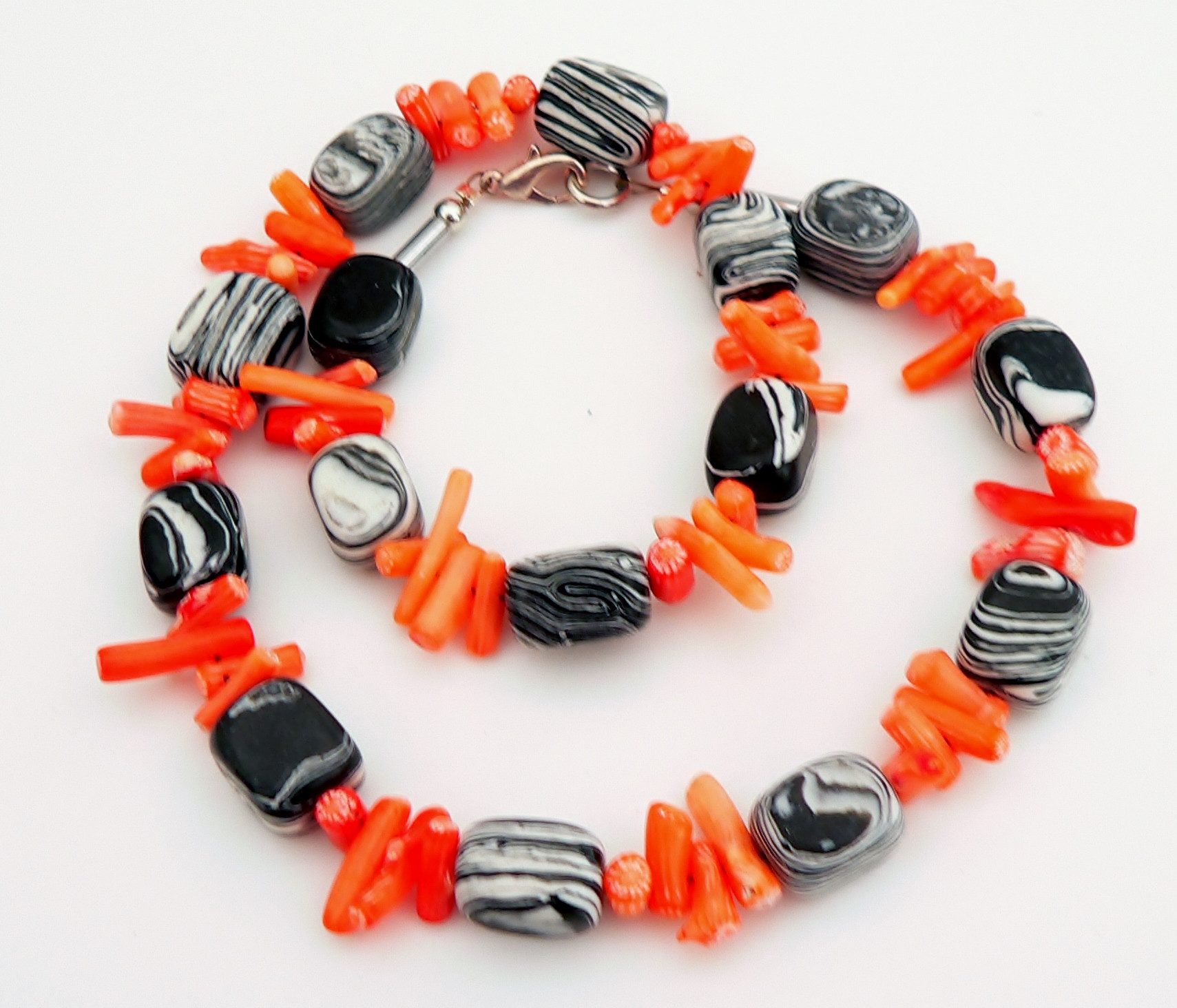 traumschmuck Statementkette 200b Halskette Statementkette Edelstein Malachit Korallensplitter (inkl Schmuckbox), handgefertigt, Made in Germany