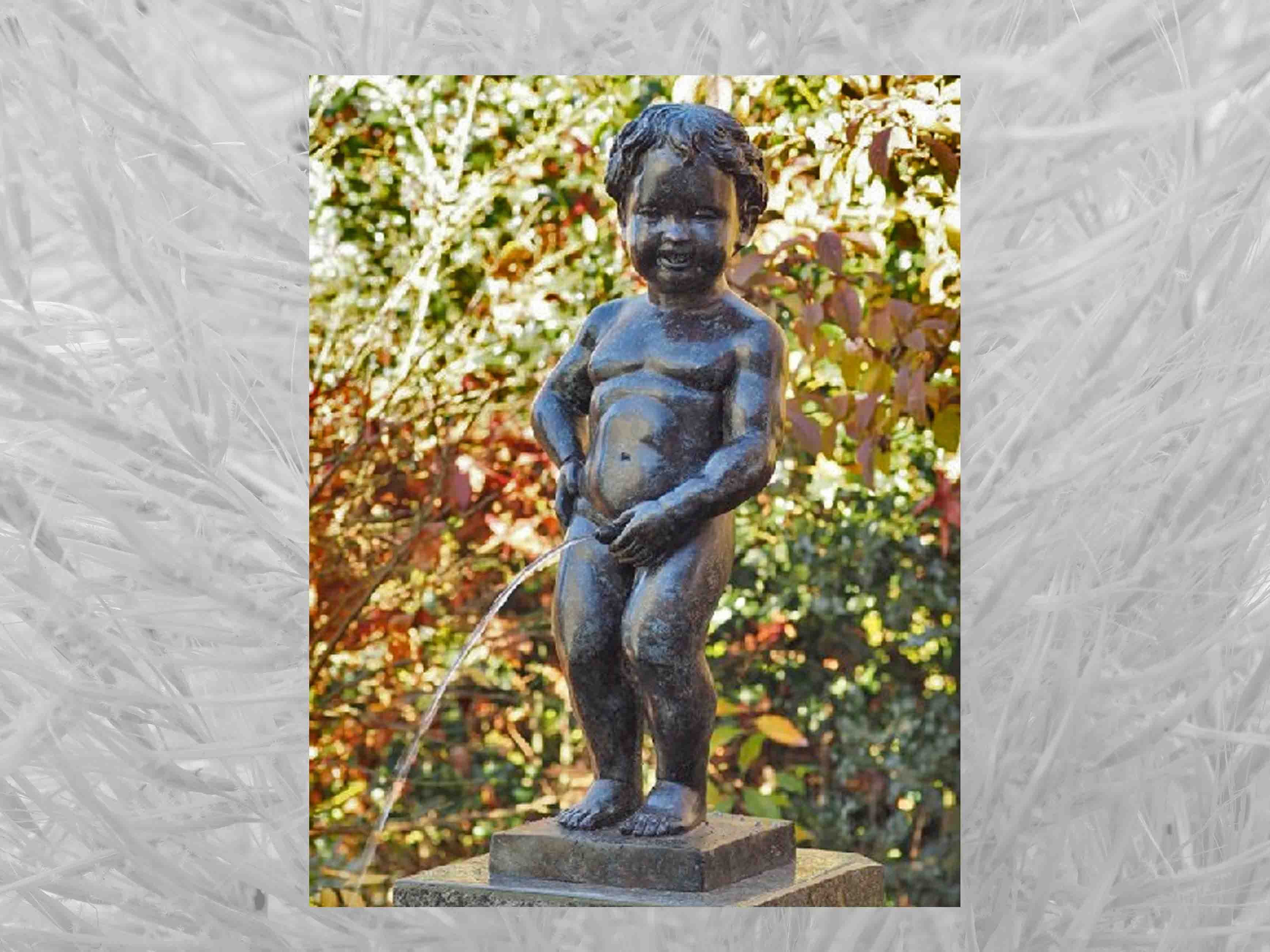 IDYL Gartenfigur IDYL Bronze-Skulptur Männeken Piss, Bronze
