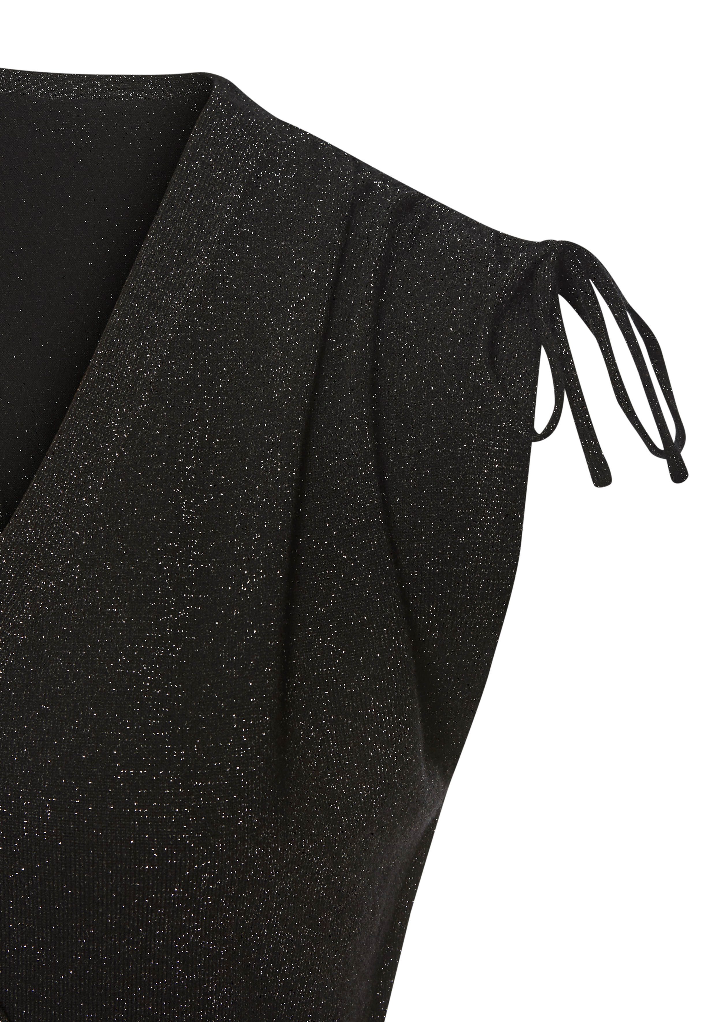 LASCANA Stricktop mit glänzendem Lurexgarn
