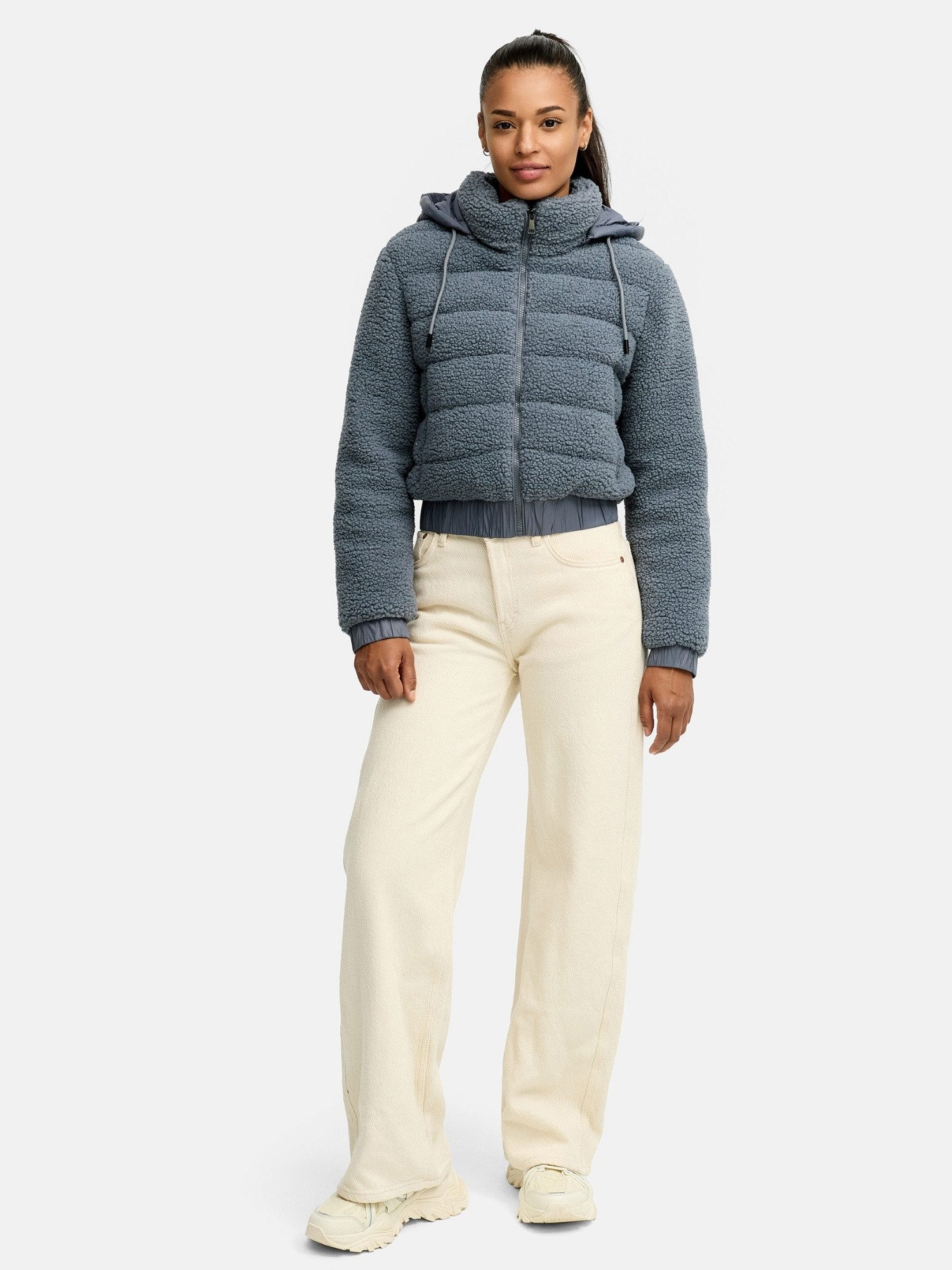 Tazzio Winterjacke F804 mit Kapuze, im Bomber-Style & komplett Teddy-Look günstig online kaufen