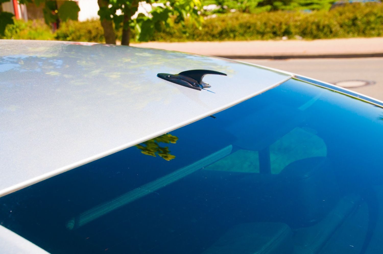 BURI Dachspoiler Deko Spoiler Haifischflosse Dachantenne Auto Tuning Shark Dachantenne