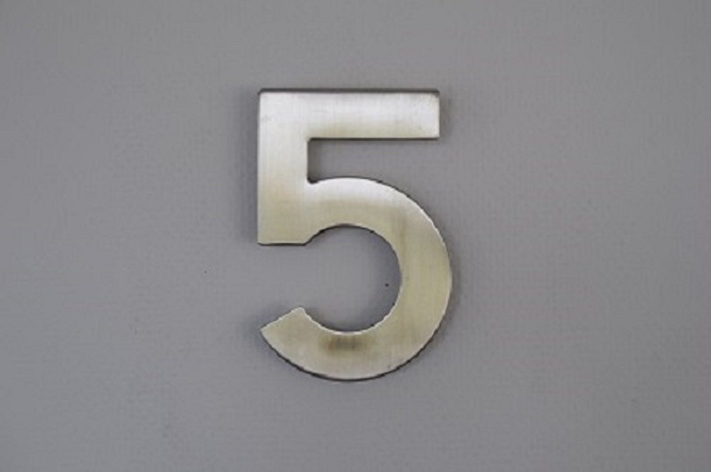 bella casa Hausnummer Bella Casa Edelstahl Hausnummer "5". € 16,99