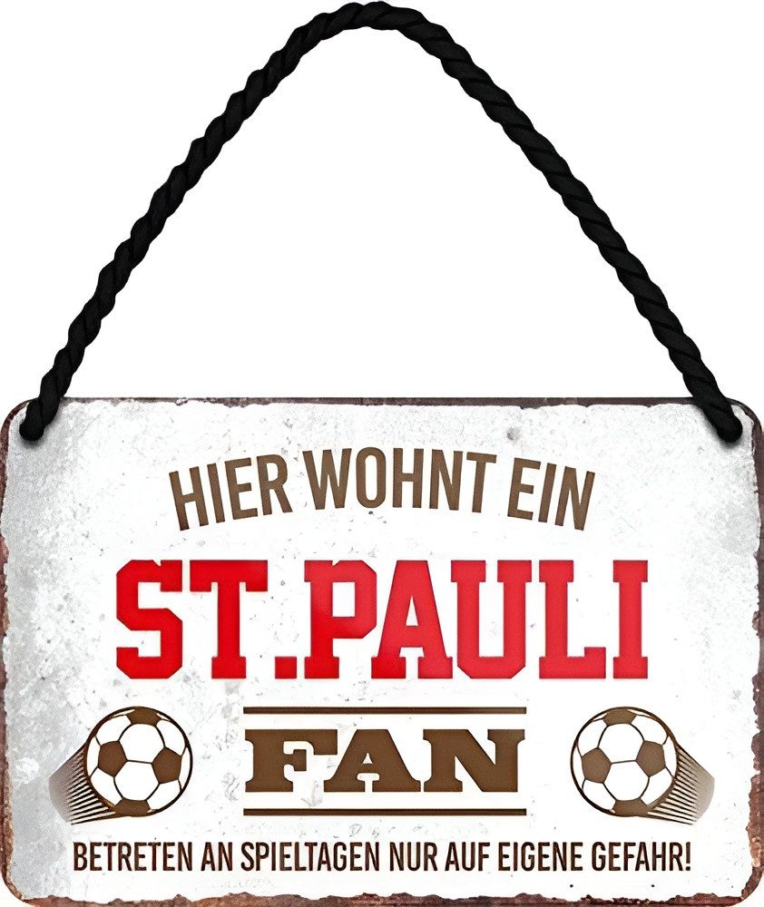 schilderkreis24 Metallschild Blechschild Hier wohnt ein St. Pauli Fan 18x12cm