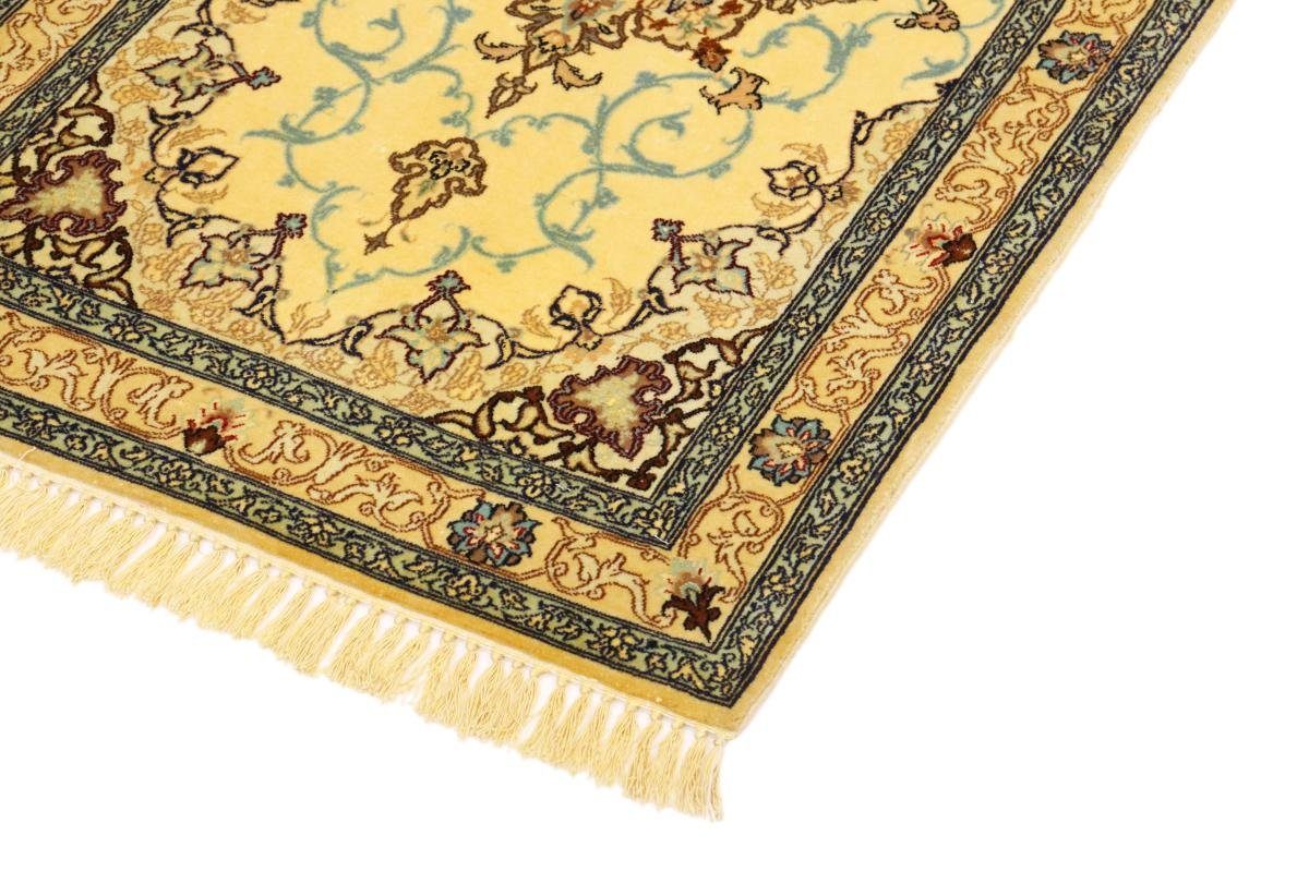 6 mm 73x111 Höhe: Orientteppich, Isfahan Seidenkette Handgeknüpfter Orientteppich rechteckig, Nain Trading,