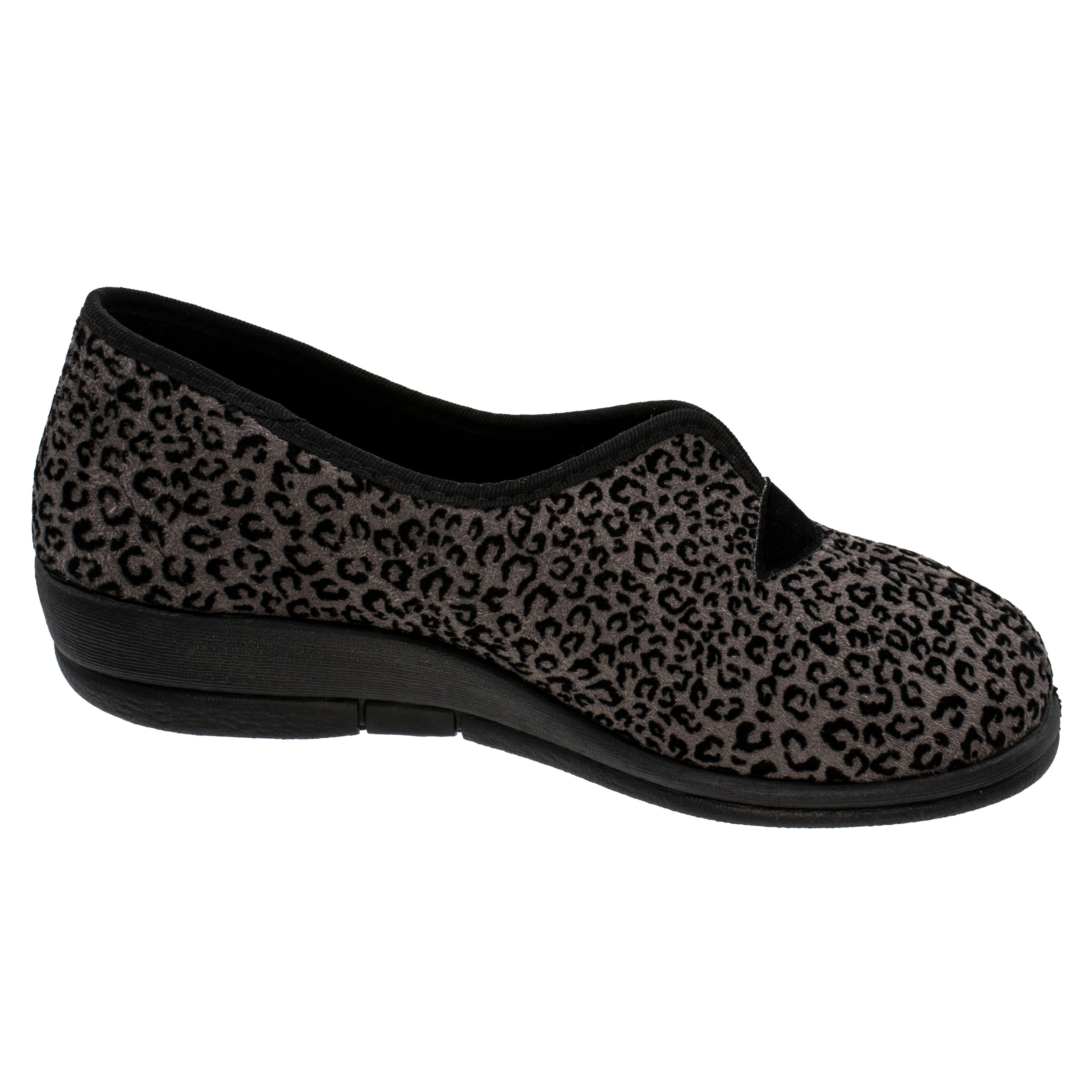 Fischer-Markenschuh Dora Hausschuh Leoprint, Weite H, Frotteefutter, Zum Schlupfen