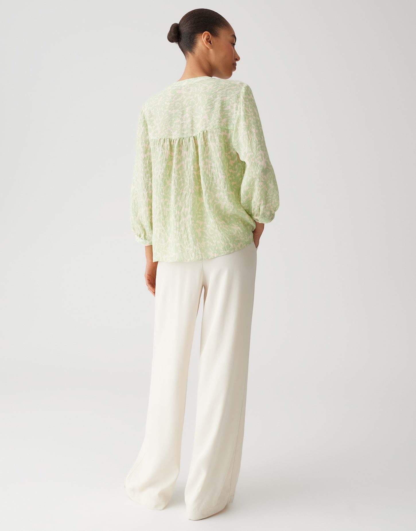 OPUS Kurzarmbluse FAMELIA Regular mit feiner Jacquard Struktur