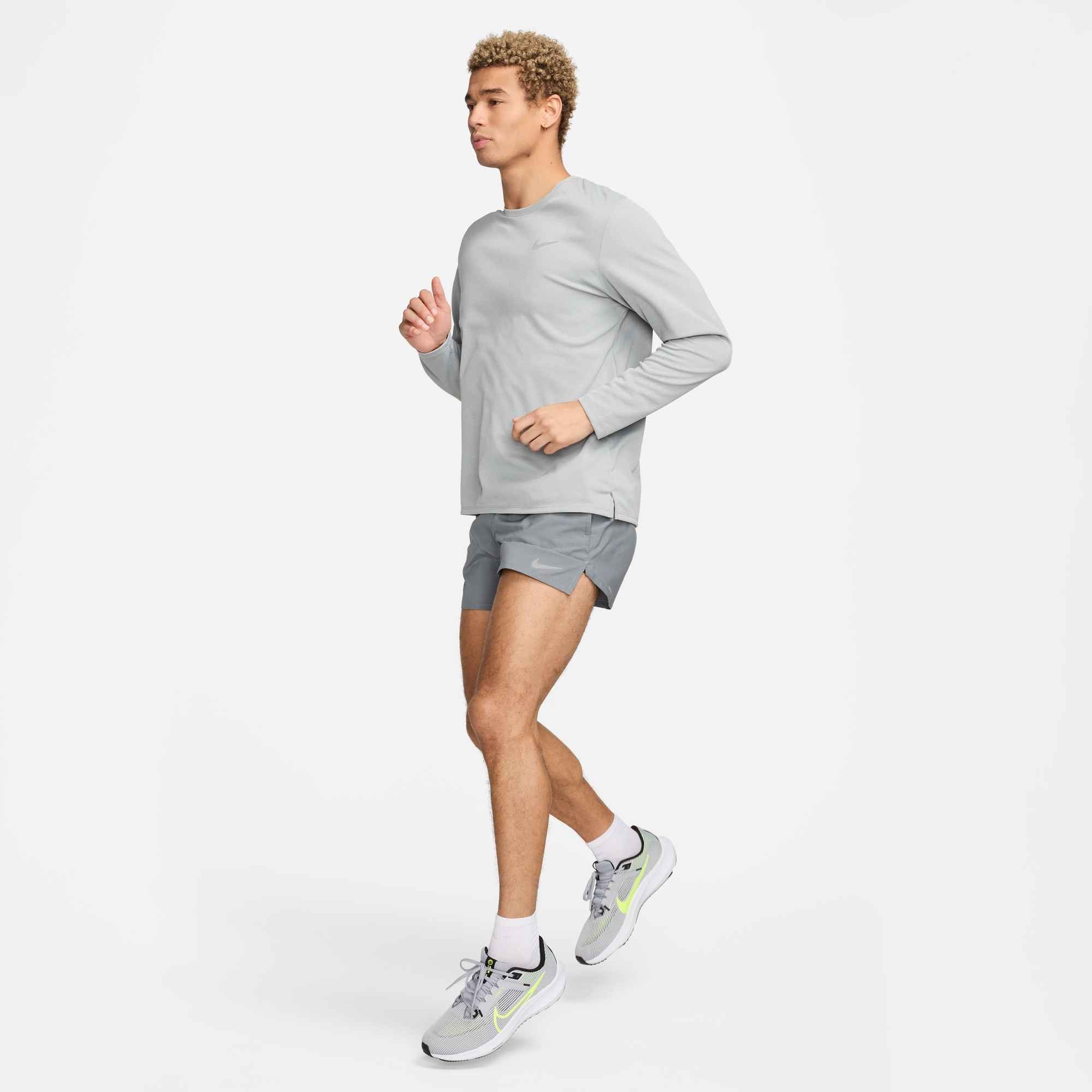 Nike Laufshirt M NK DF UV MILER TOP LS Langarm, für Training und Laufeinheiten, atmungsaktiv