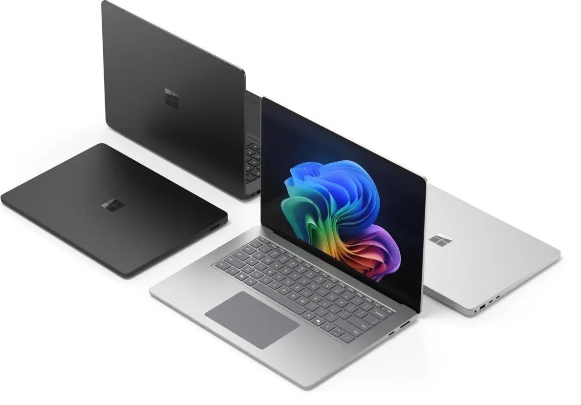Microsoft Microsoft Surface Laptop 7 15", Core Ultra 5 238V, 32GB RAM, 256GB SSD Notebook (Intel Core Ultra 5 238V, 32 GB, Dockinganschluss (Seite, Microsoft SurfaceConnect)