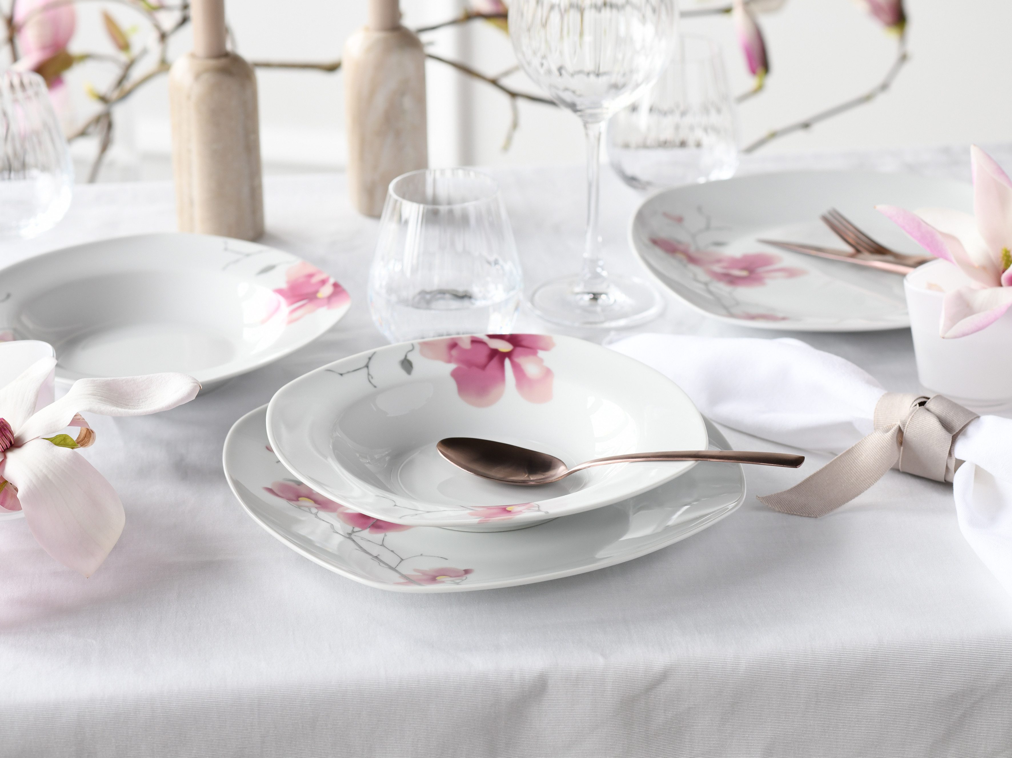 CreaTable Tafelservice Amelie Aiko, Tafel-Service 12-tlg (12-tlg), 6 Personen, Porzellan, Teller Set, Blumendekor