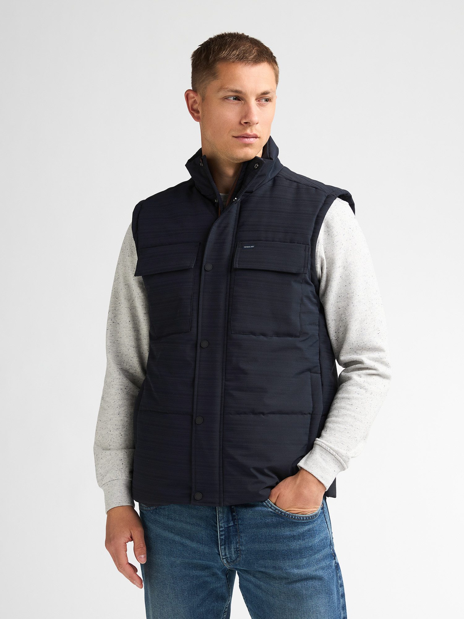 Petrol Industries Winterjacke Grayson Waistcoat Fit