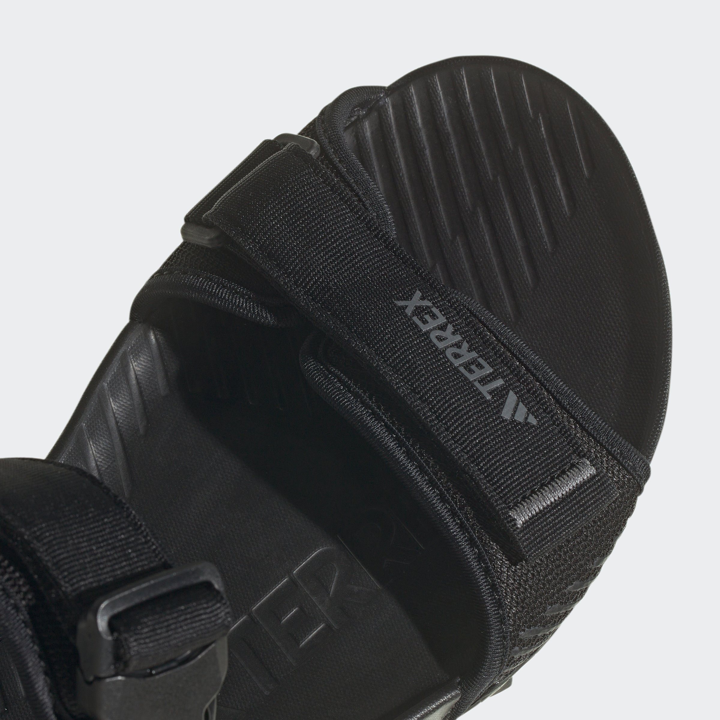 adidas Grey Core TERREX mit HYDROTERRA Black Black Four Klettverschluss Core TERREX / SANDALE Outdoorsandale /