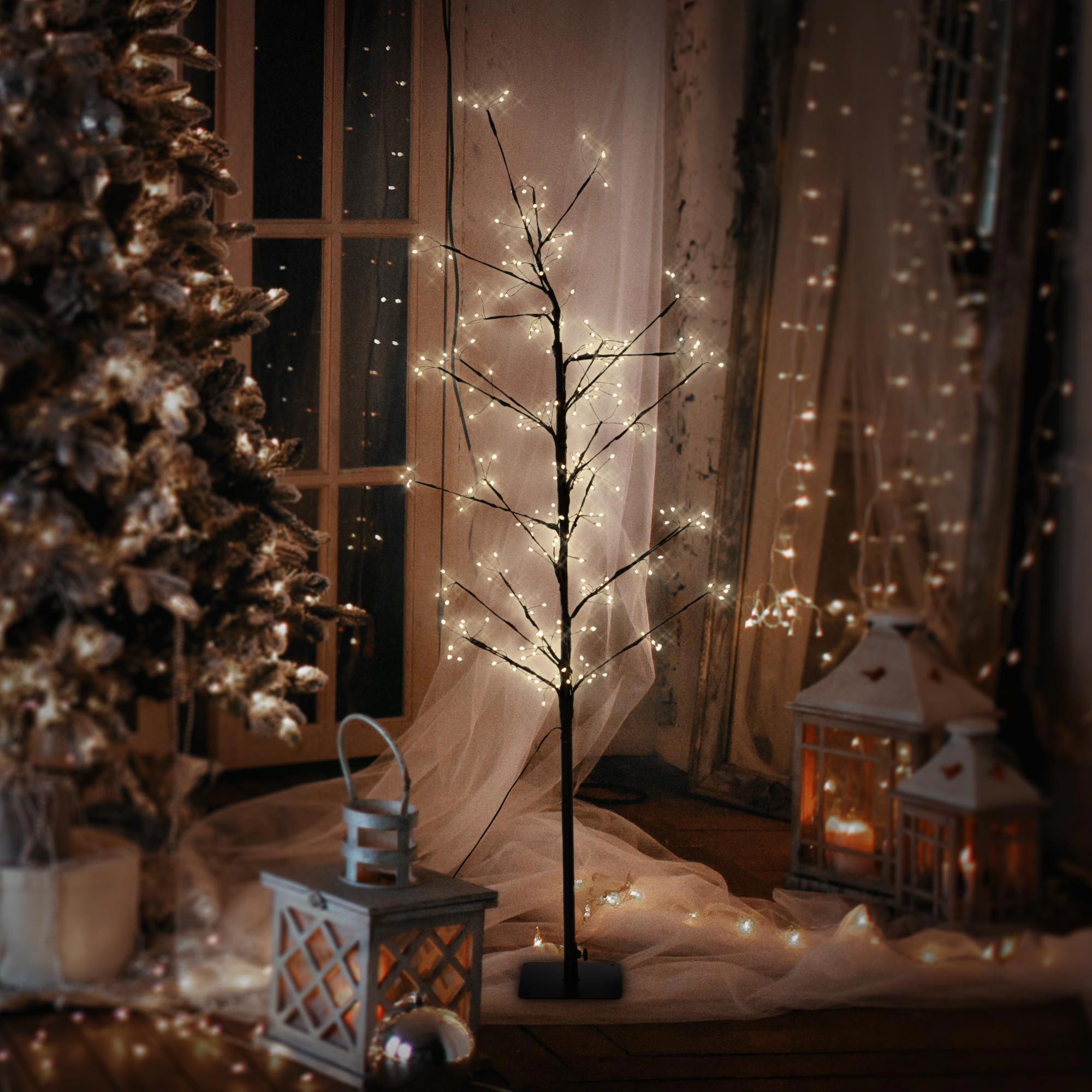 ECD Germany LED Baum Lichterbaum LED Beleuchtung Gartenleuchte Kunstbaum Weihnachtsdekobaum, LED, Warmweiß, Leuchtbaum mit 240 LEDs inkl. Timer für Innen & Außen IP44 Warmweiß