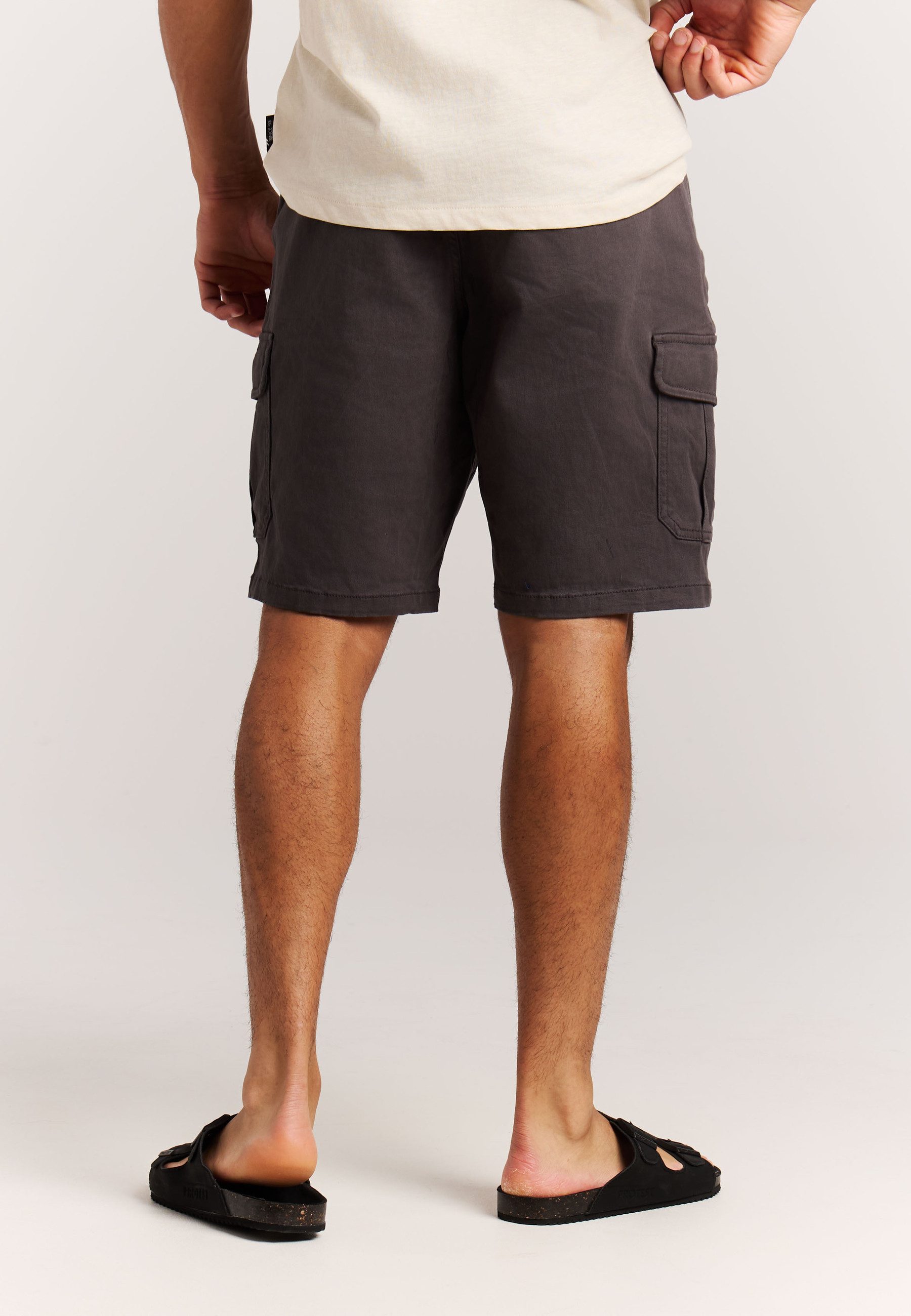 Protest Shorts PRTNYTRO (1-tlg)