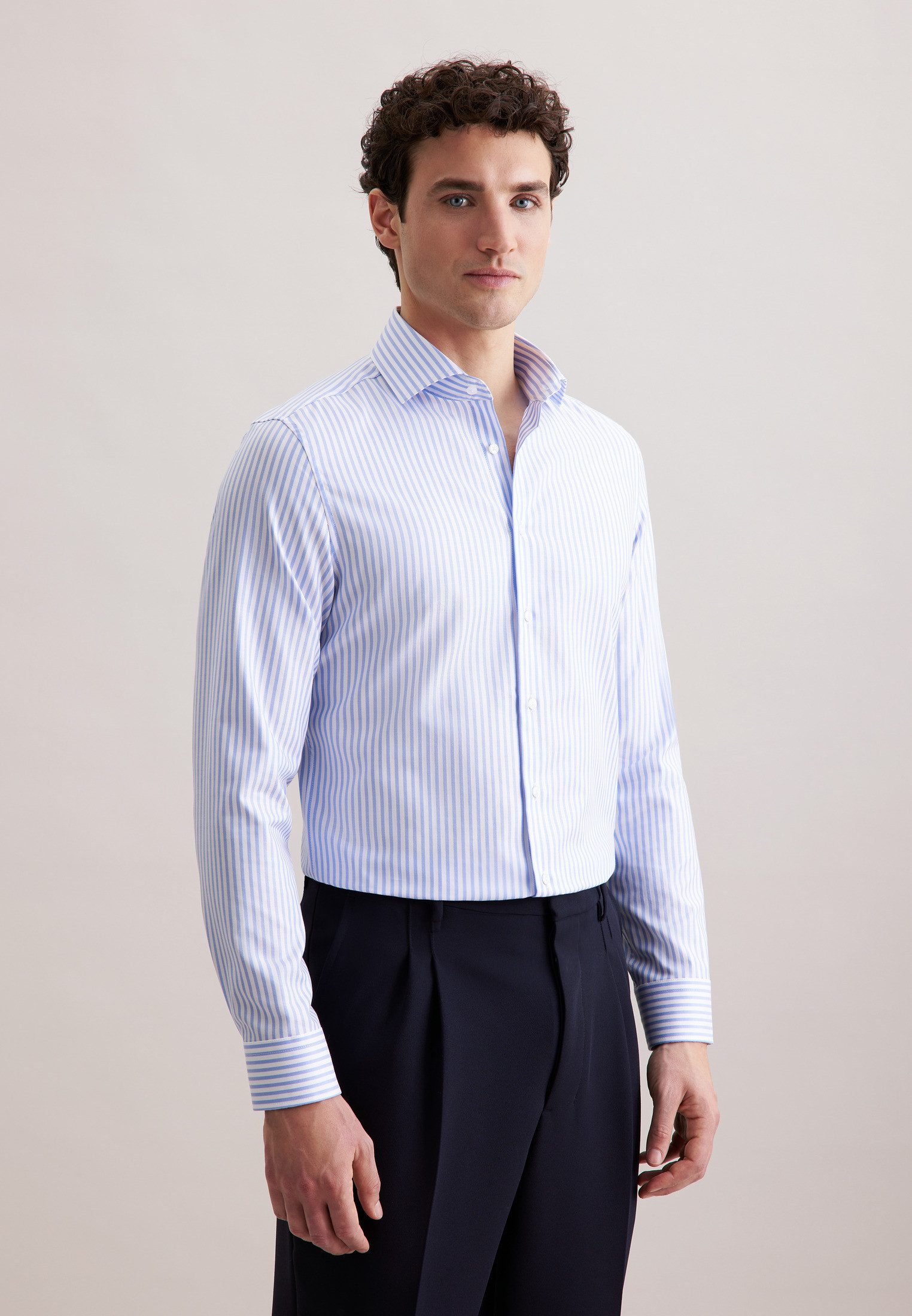 Businesshemd Schwarze Rose