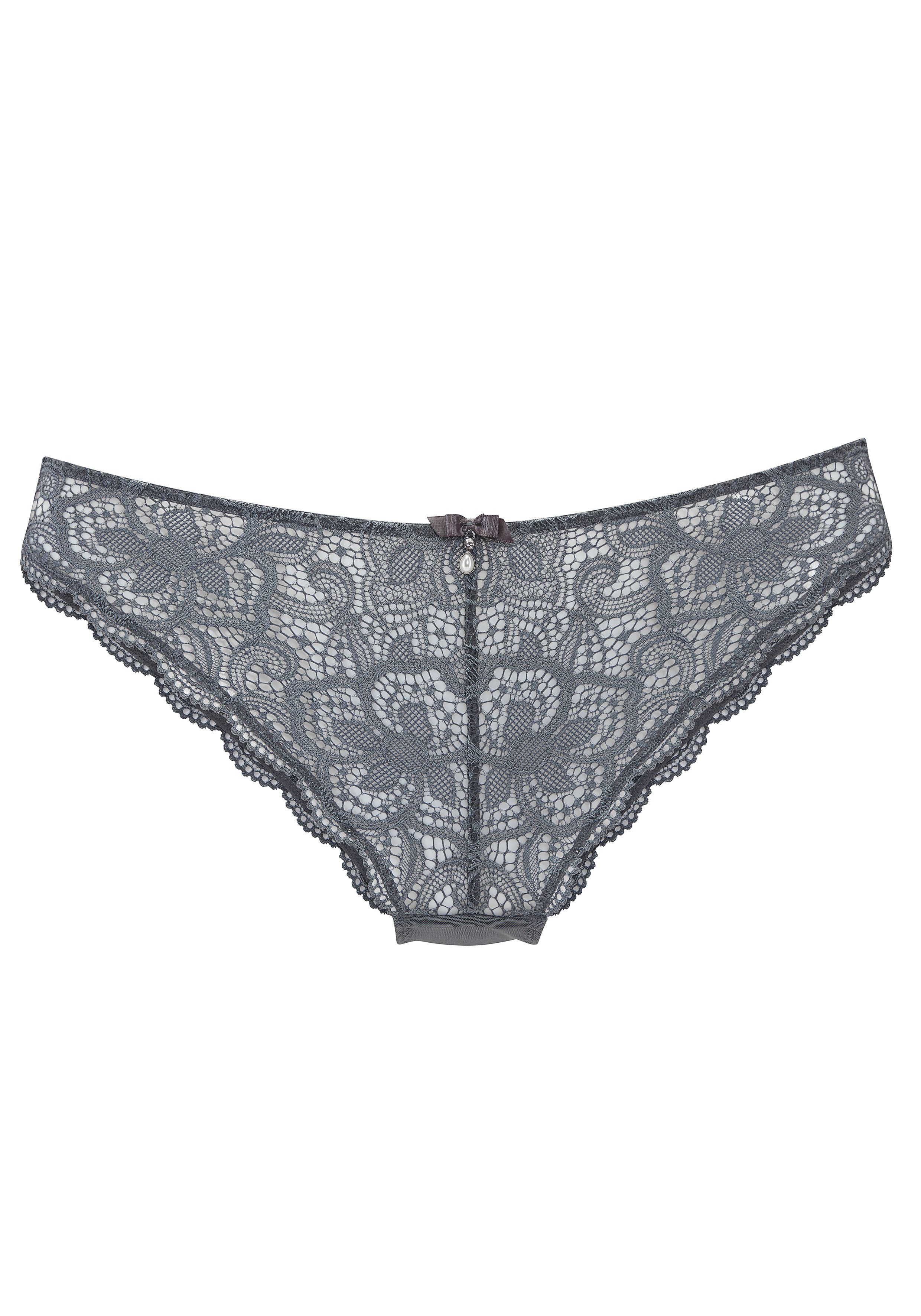 LASCANA Tanga Nikoletta mit feiner Zierschleife und Accessoire in Perlenoptik