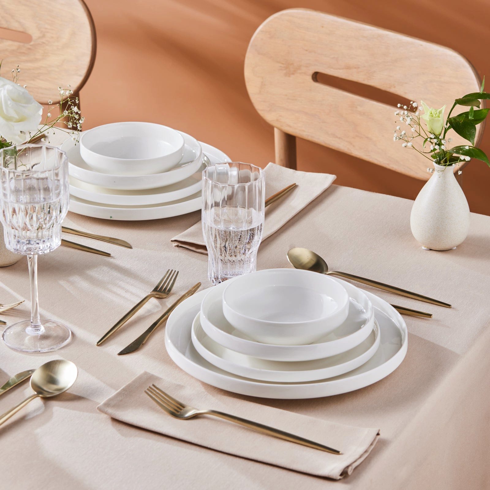 Karaca Geschirr-Set Karaca Streamline New Saturn Geschirrset Weiß 24-teiliges 6 Personen (24-tlg), 6 Personen, KNOCHENPORZELLAN