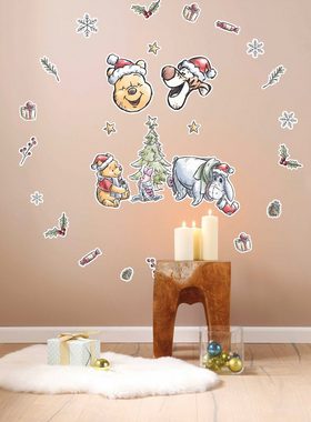 Komar Wandsticker Winnie Pooh Christmas, 50x70 cm (Breite x Höhe), selbstklebendes Wandtattoo