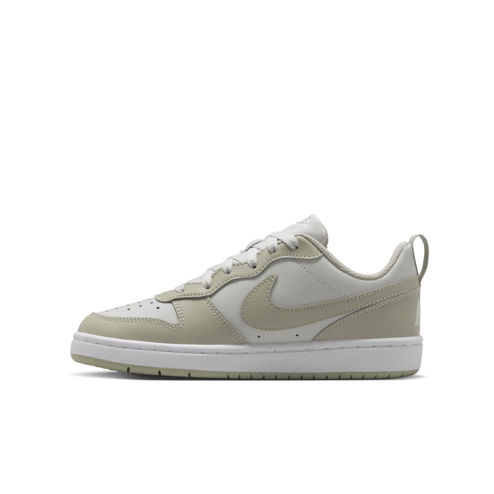 Nike Sportswear COURT BOROUGH LOW RP (GS) Sneaker Design auf den Spuren des Air Force 1, für Kinder & Jugendliche