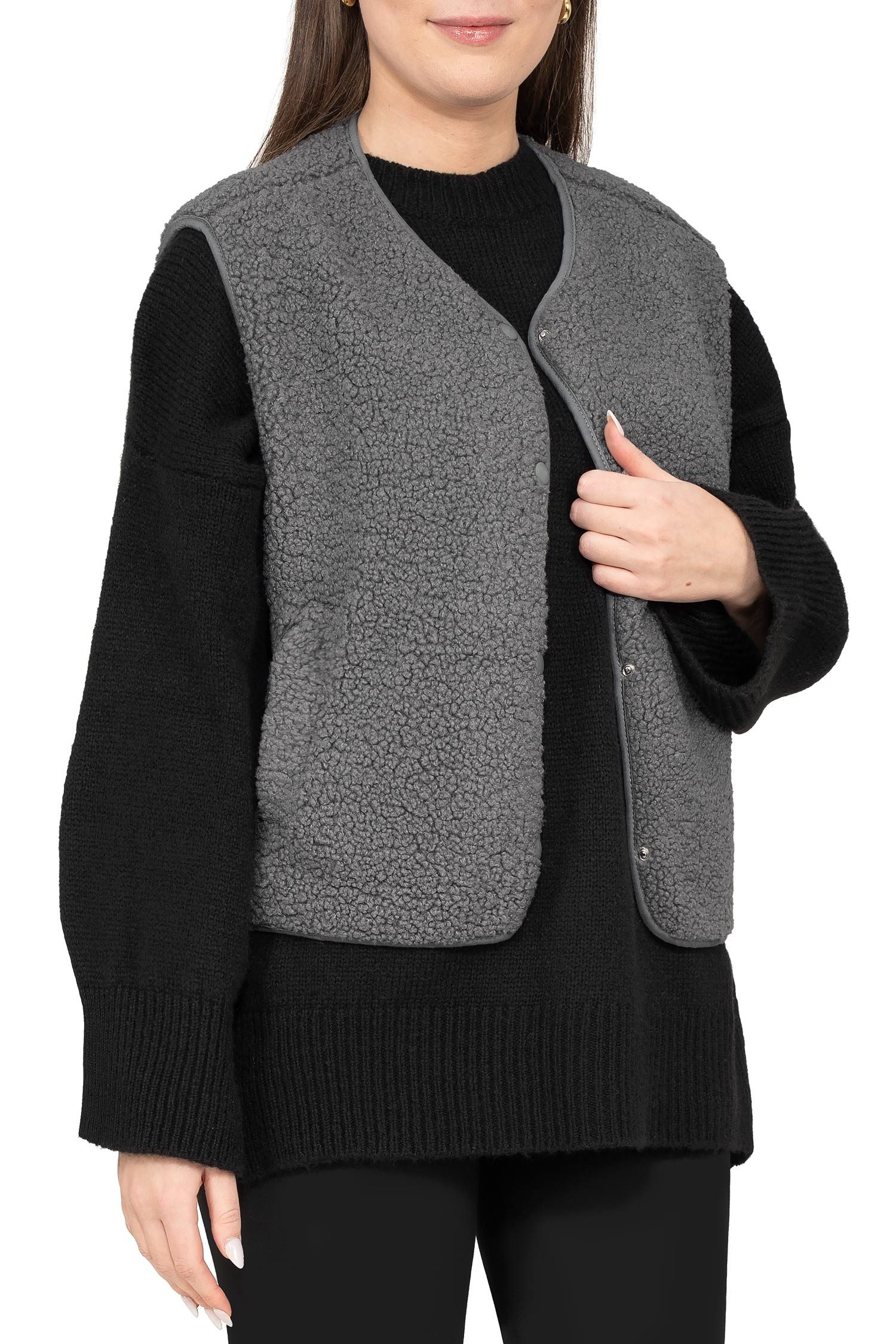 Reichstadt Plüschweste Damen Relaxed Fit Teddy Weste 25RSW098 (1-tlg) Modische ärmellose Jacke in angesagter Teddy-Optik – Bild 4 von 5