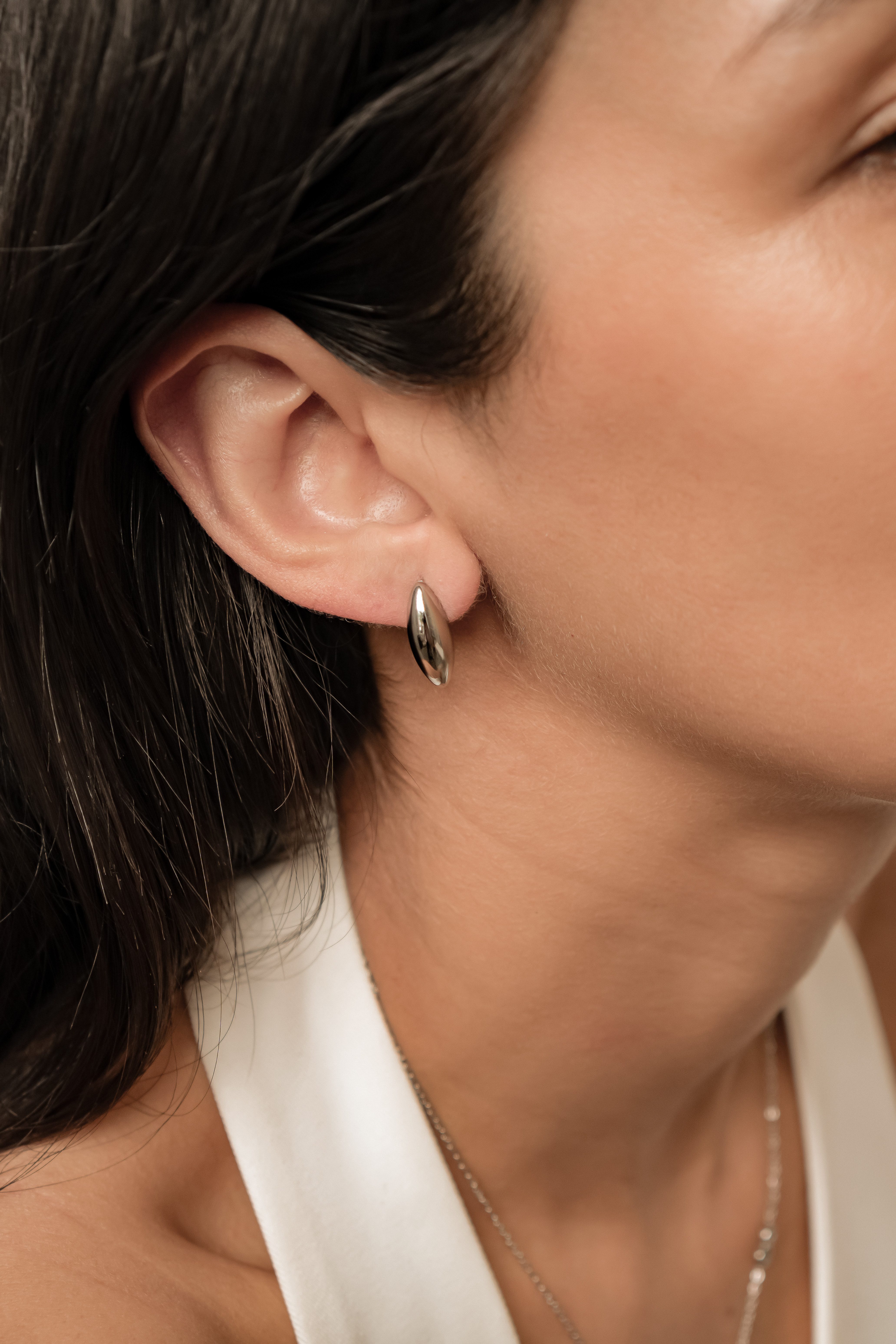 Hey Happiness Paar Ohrstecker Damen Marquise – Minimalistischer Edelstahl Ohrschmuck, 18K vergoldete Ohrringe für Stacking- & Layering-Looks – Bild 5 von 5